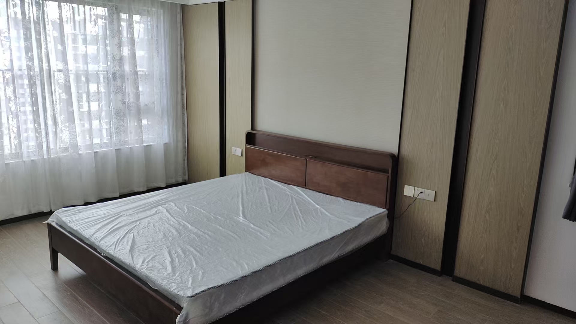 千江悦 3室2厅2卫 2600.0元/月 千江悦 3室2厅2卫 2600.0元/月室内图