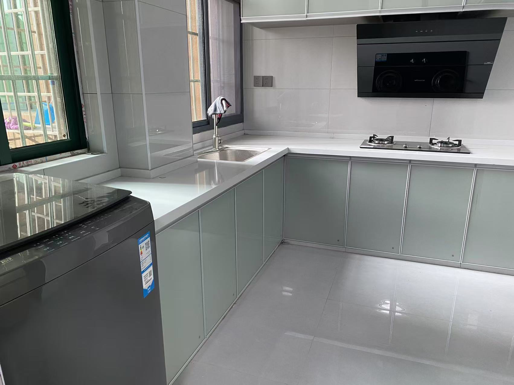 长湖新村 1室1厅1卫 1500.0元/月 长湖新村 1室1厅1卫 1500.0元/月室内图