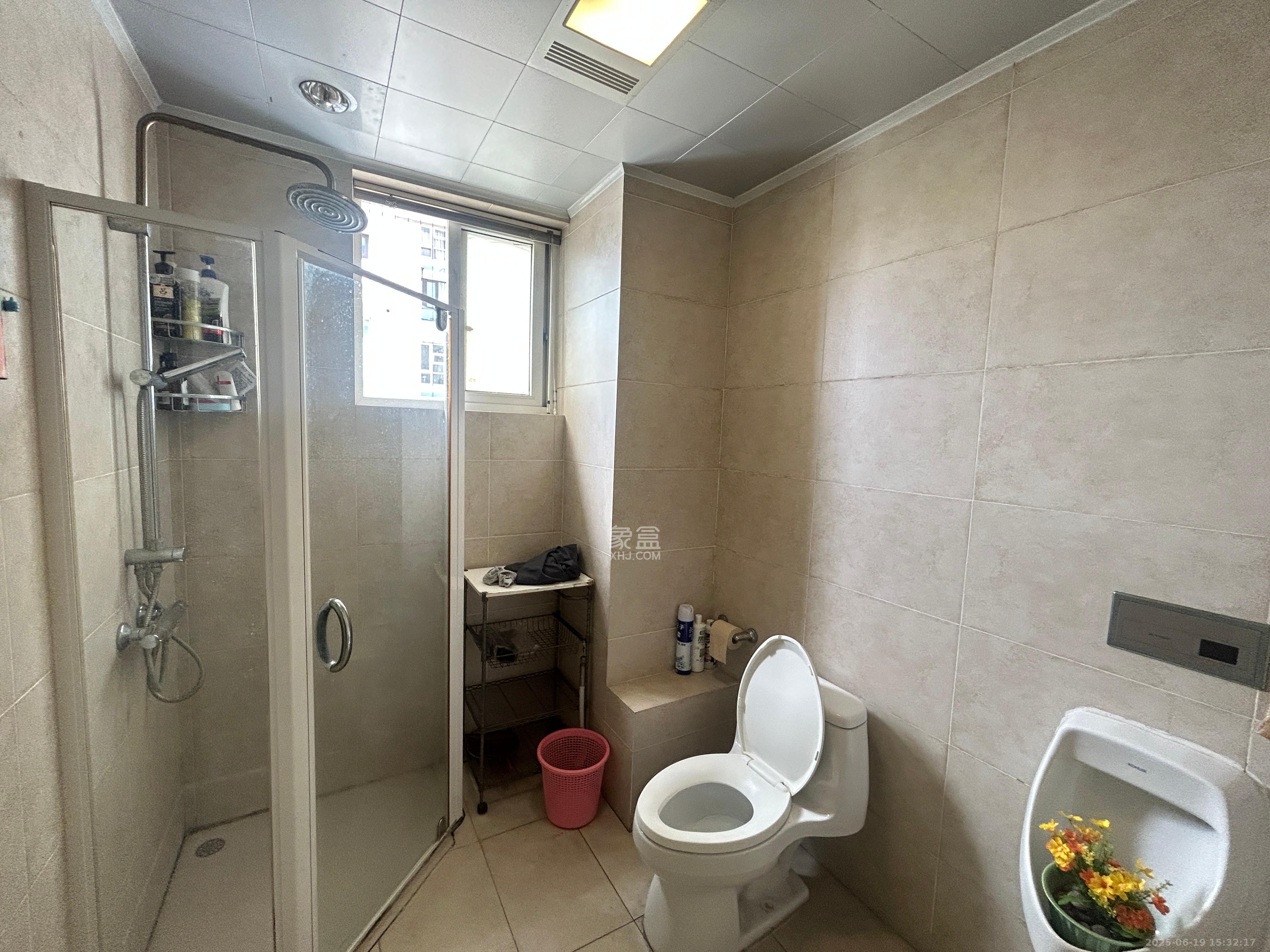 新世纪花苑 4室2厅2卫 5500.0元/月 新世纪花苑 4室2厅2卫 5500.0元/月室内图