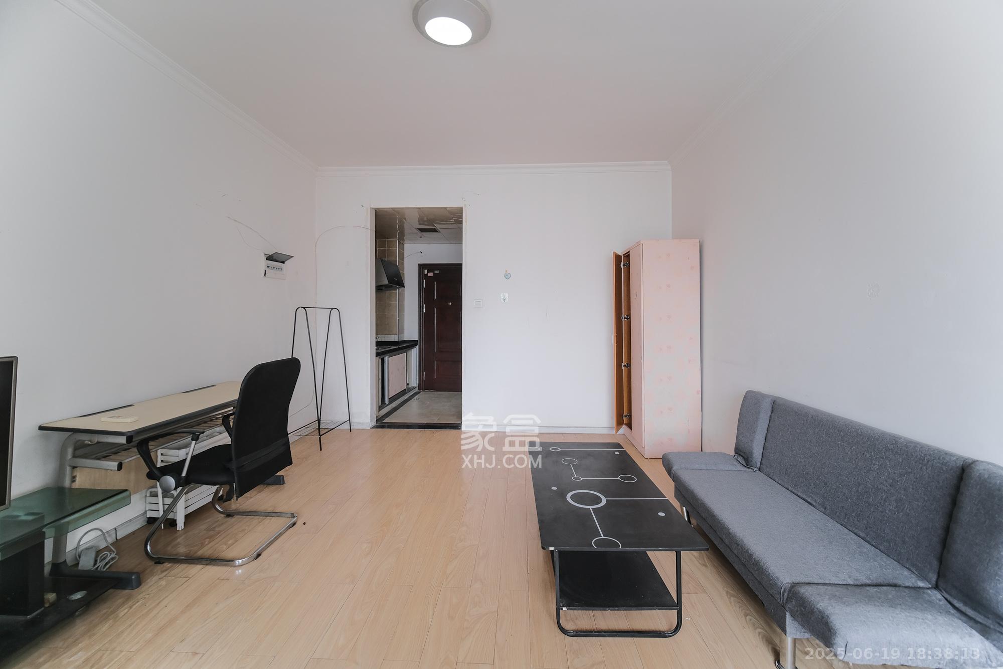 月亮湾草莓街区一、二期  1室1厅1卫    18.8万 月亮湾草莓街区一、二期  1室1厅1卫    18.8万