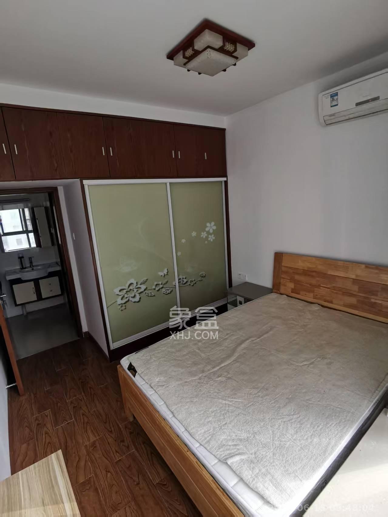 湘江世纪城映江苑 1室1厅1卫 1600.00元/月 湘江世纪城映江苑 1室1厅1卫 1600.00元/月室内图