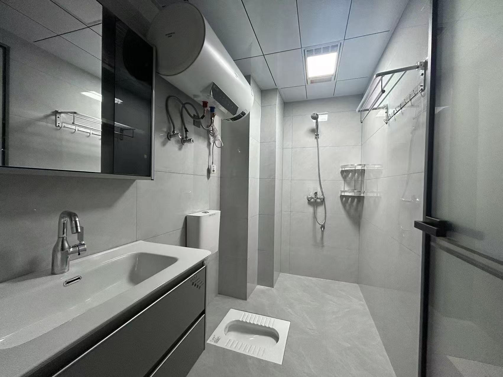 融冠乐城 2室2厅1卫 2400.0元/月 融冠乐城 2室2厅1卫 2400.0元/月室内图