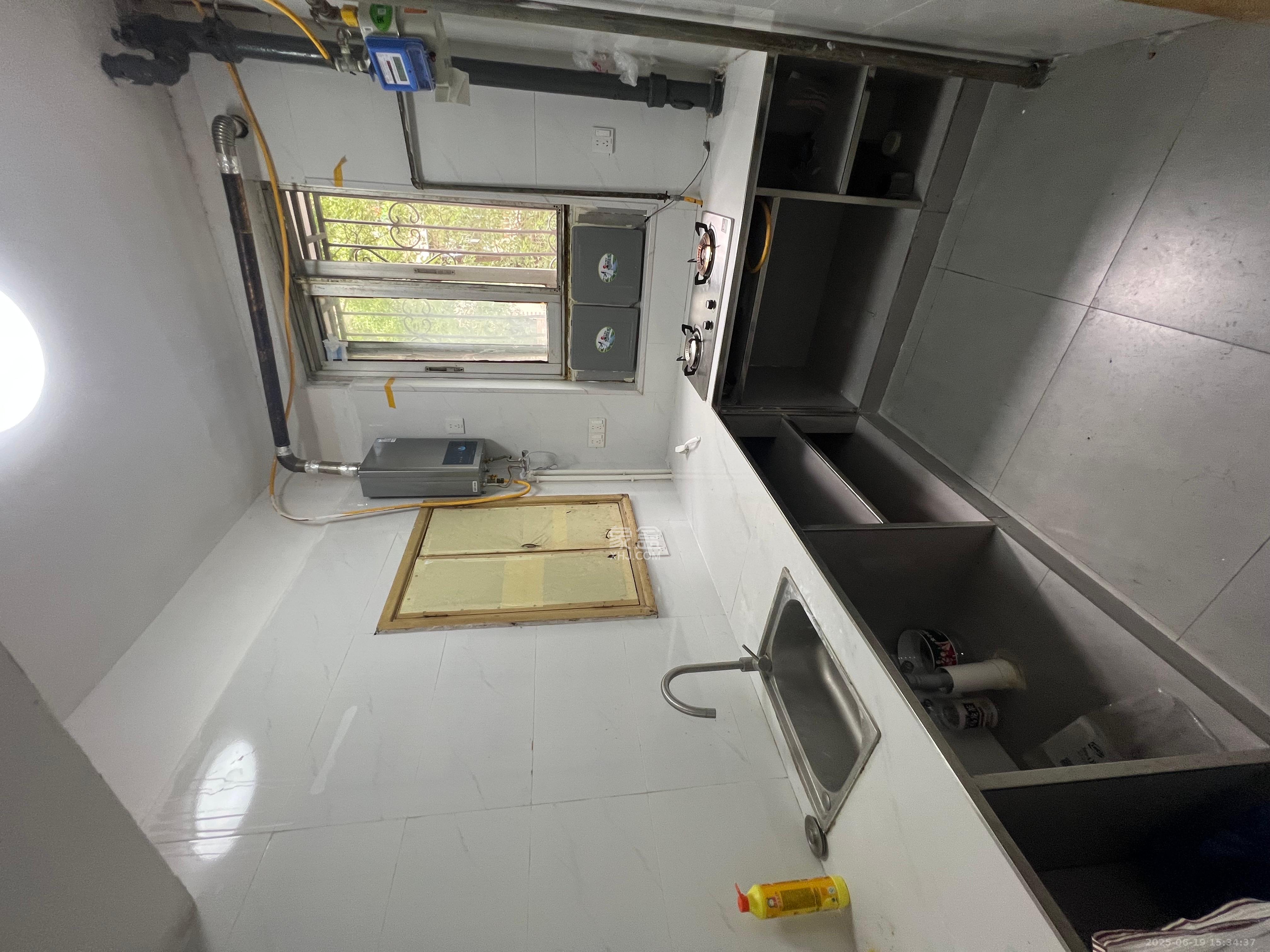 省建苑小区  2室1厅1卫    2000.0元/月室内图