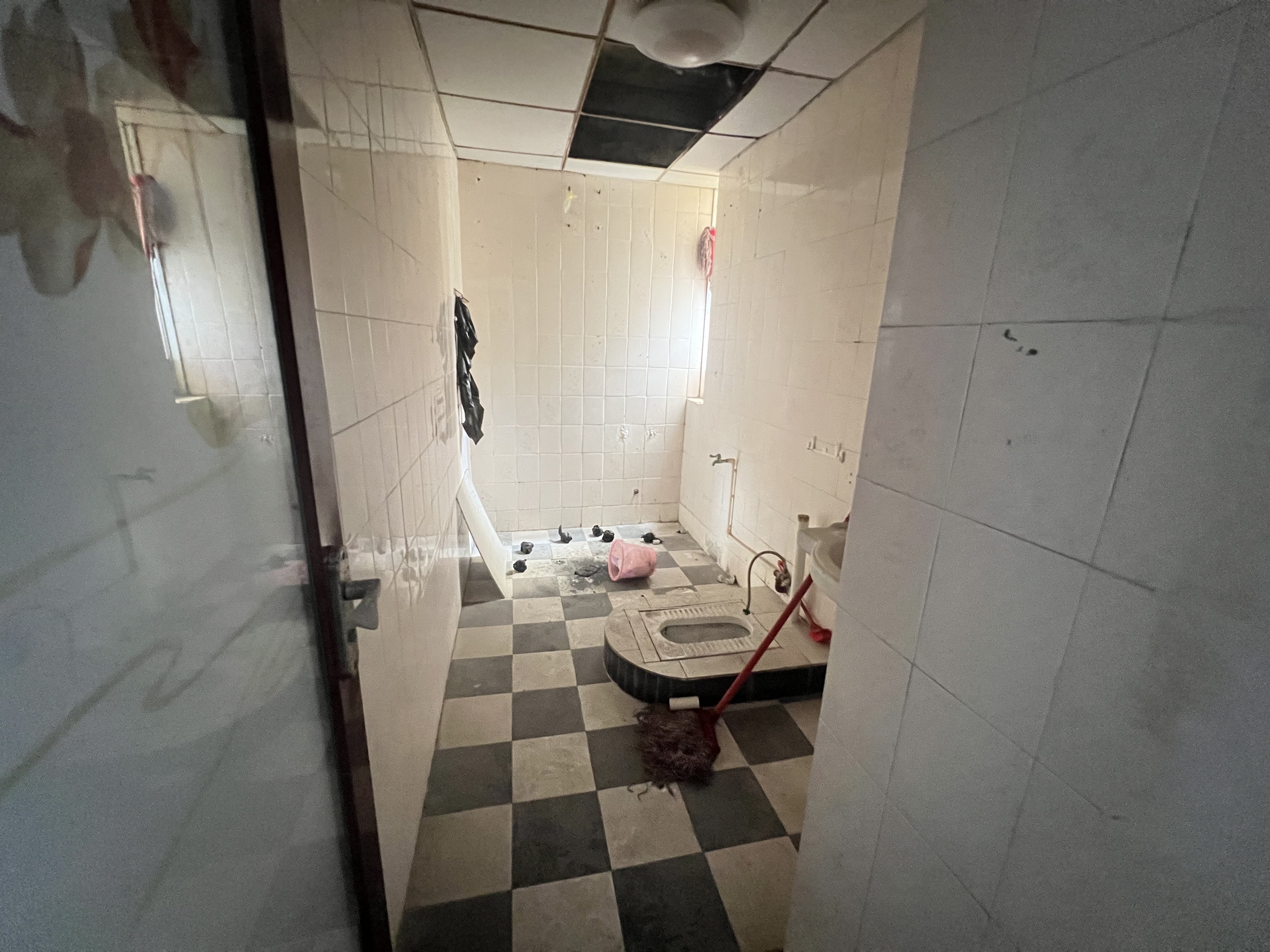 九都大厦 12室2厅3卫 25000.0元/月 九都大厦 12室2厅3卫 25000.0元/月室内图