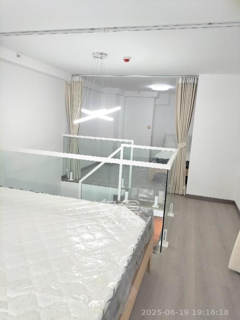 时代MOMA云PARK  2室1厅1卫   2400.00元/月室内图
