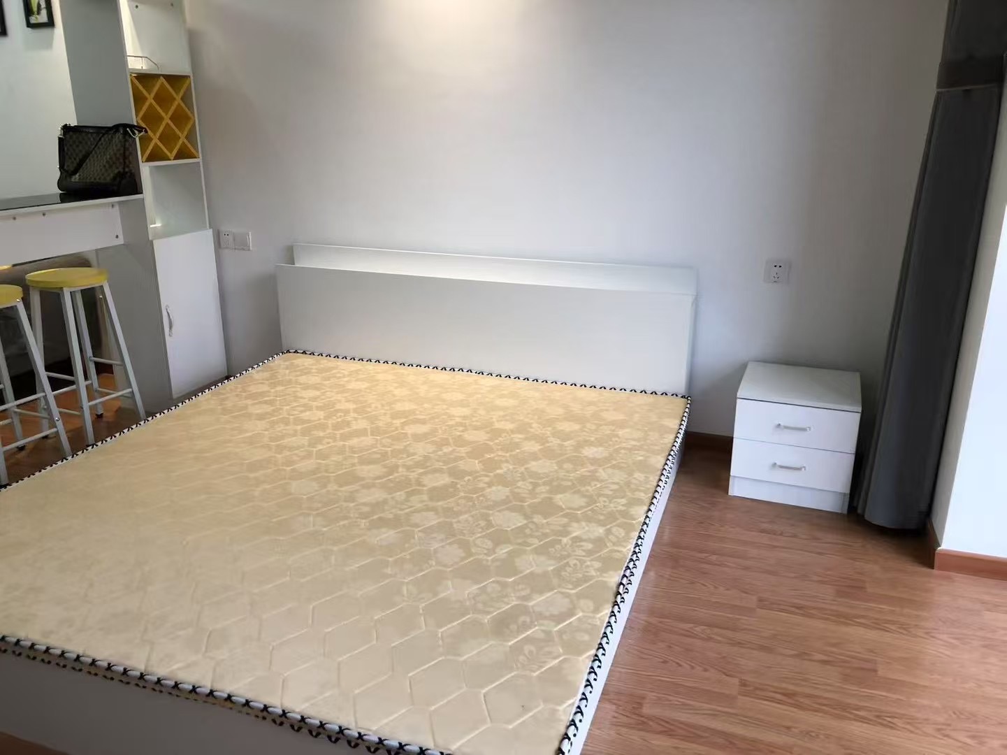 五江碧桂园城市广场 1室1厅1卫 1000.0元/月 五江碧桂园城市广场 1室1厅1卫 1000.0元/月室内图