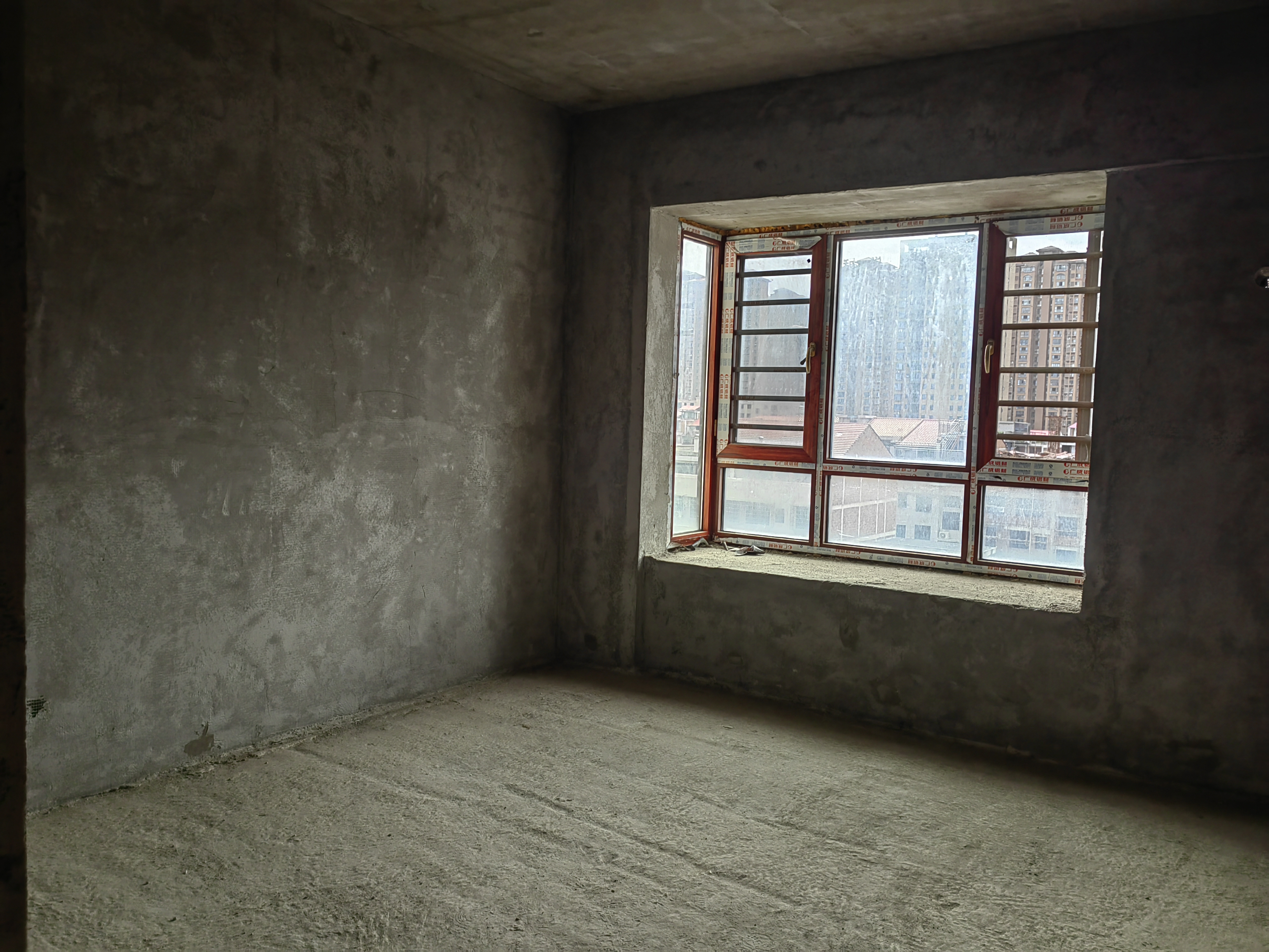 金泰嘉园 3室2厅1卫 56.8万 金泰嘉园 3室2厅1卫 56.8万客厅