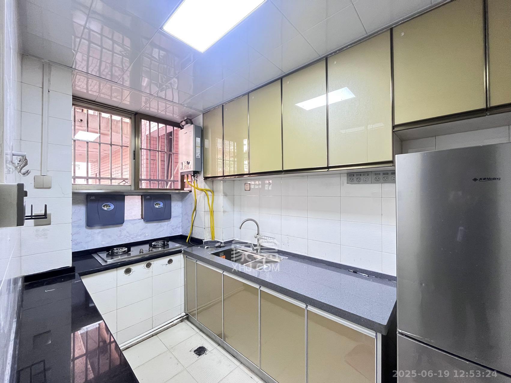 省机械工业学院(湖南工业职业学院雨花校区) 3室1厅1卫 2200.0元/月 省机械工业学院(湖南工业职业学院雨花校区) 3室1厅1卫 2200.0元/月室内图