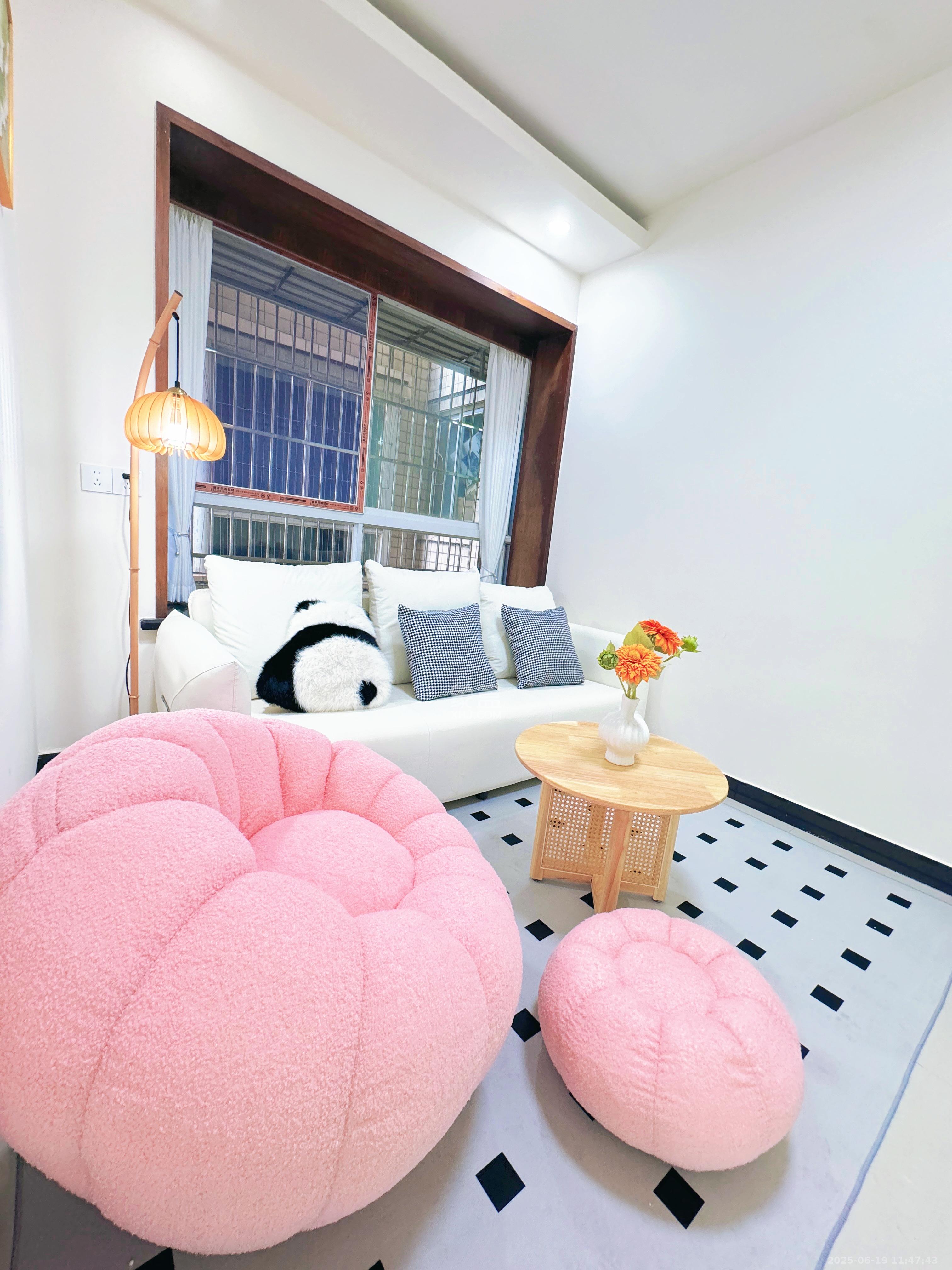 兴威名座 1室1厅1卫 1980.0元/月 兴威名座 1室1厅1卫 1980.0元/月室内图