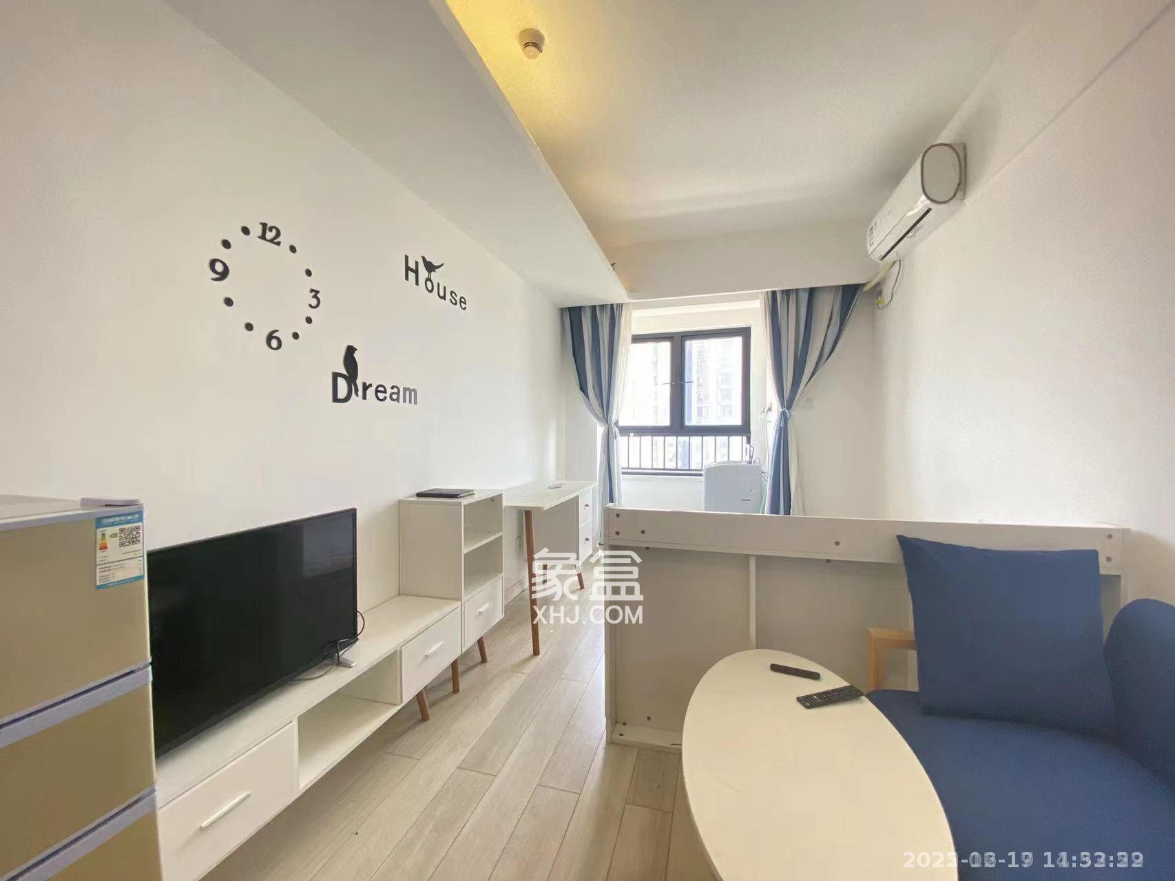 万科金域缇香 1室1厅1卫 1500.0元/月 万科金域缇香 1室1厅1卫 1500.0元/月室内图