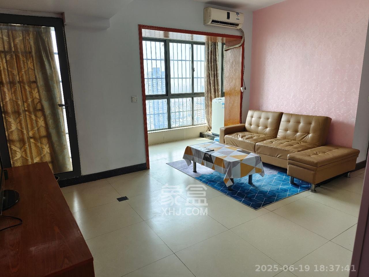 少帅府  1室1厅1卫    2500.0元/月 少帅府  1室1厅1卫    2500.0元/月室内图