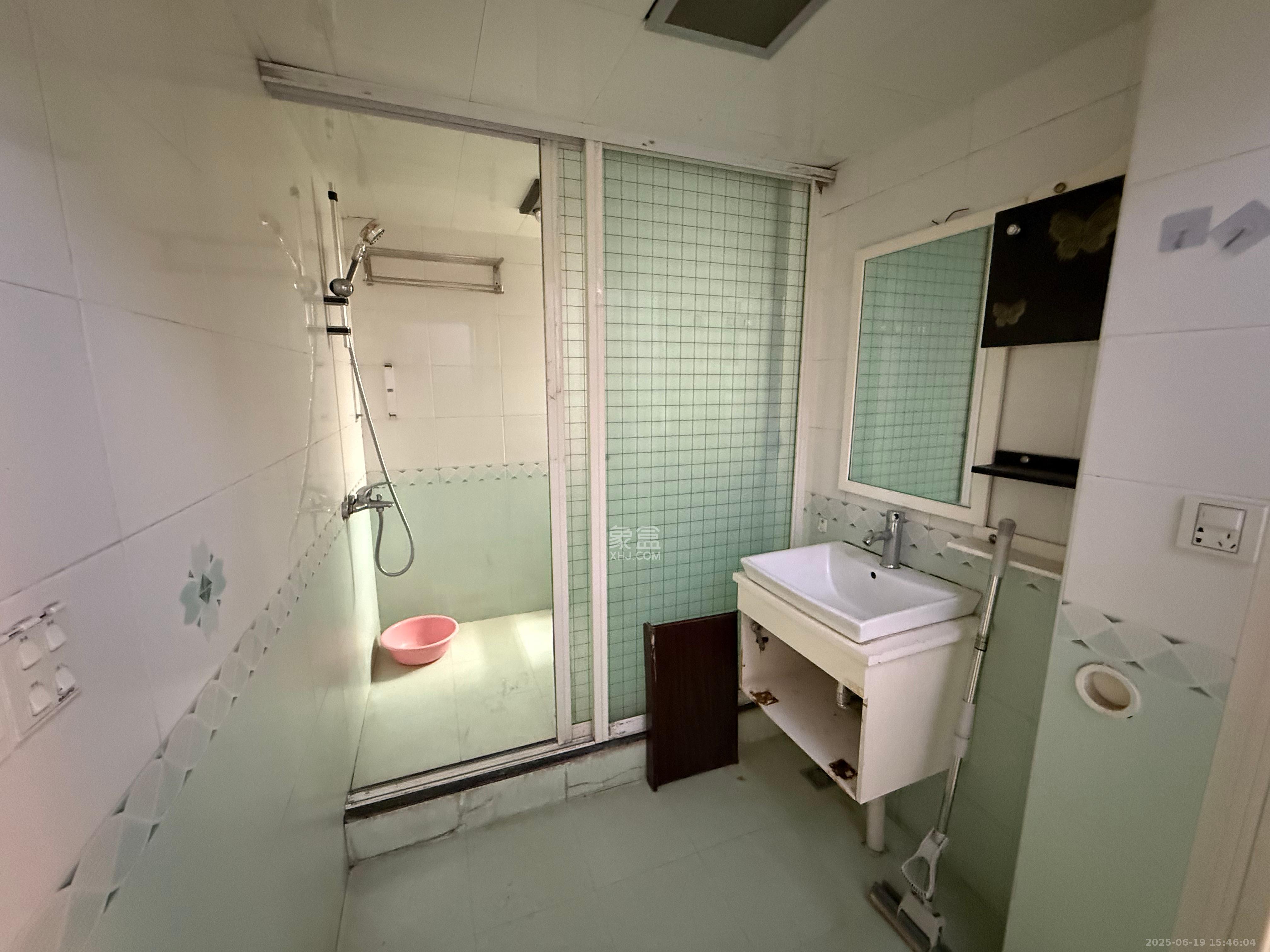 锦湘国际星城二期(锦雅苑) 3室2厅1卫 2380.0元/月 锦湘国际星城二期(锦雅苑) 3室2厅1卫 2380.0元/月室内图