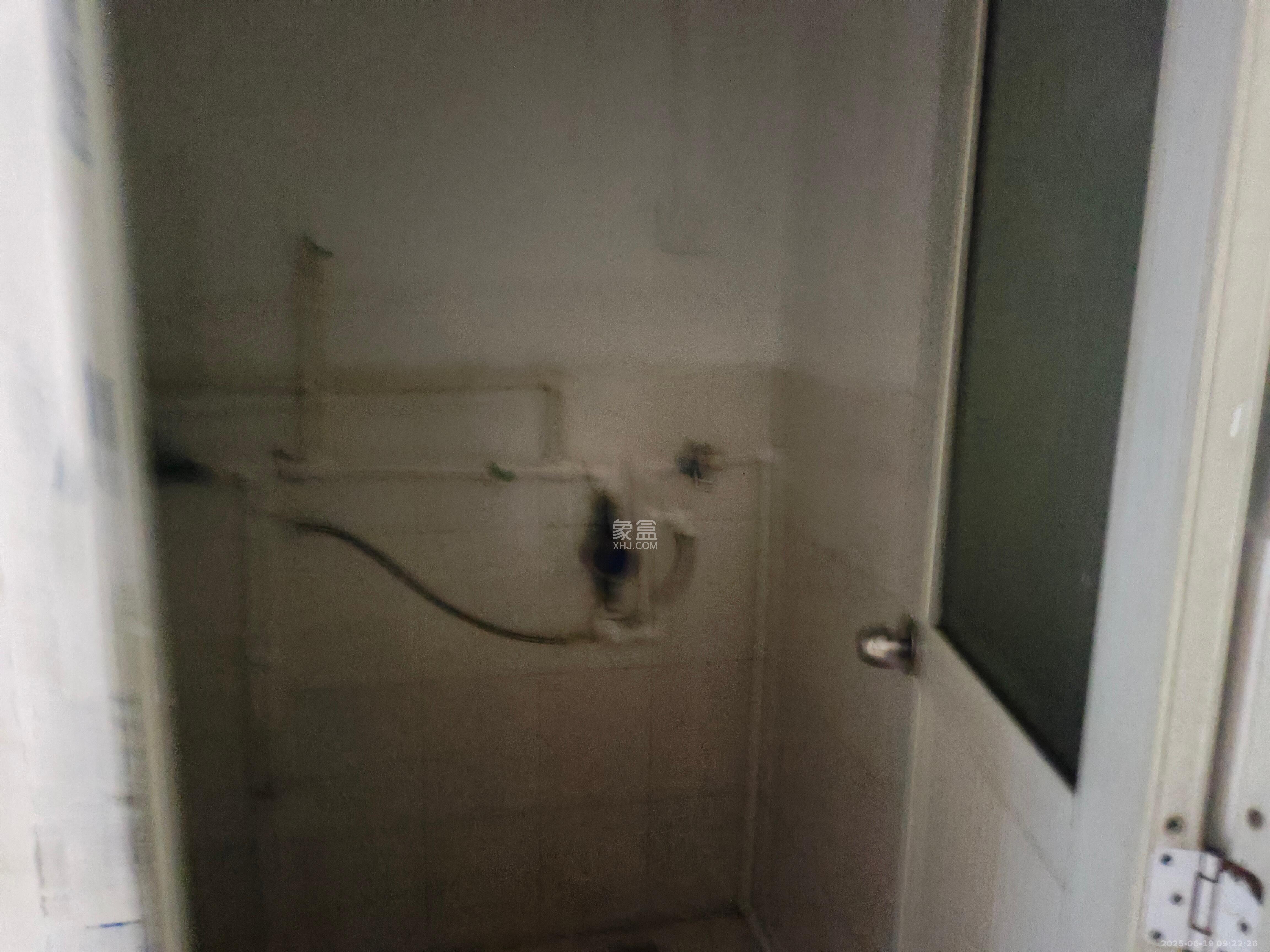 湘瑞家园   58.1㎡      2800.0元/月室内图