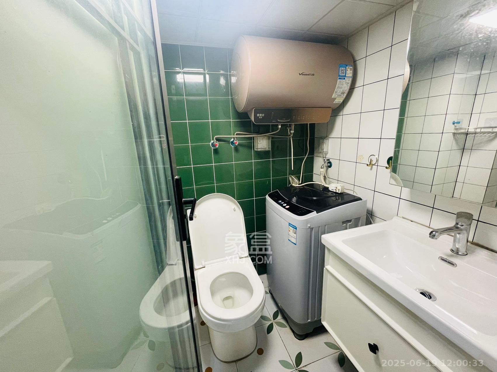 梅溪悦章 1室1厅1卫 1500.0元/月 梅溪悦章 1室1厅1卫 1500.0元/月室内图