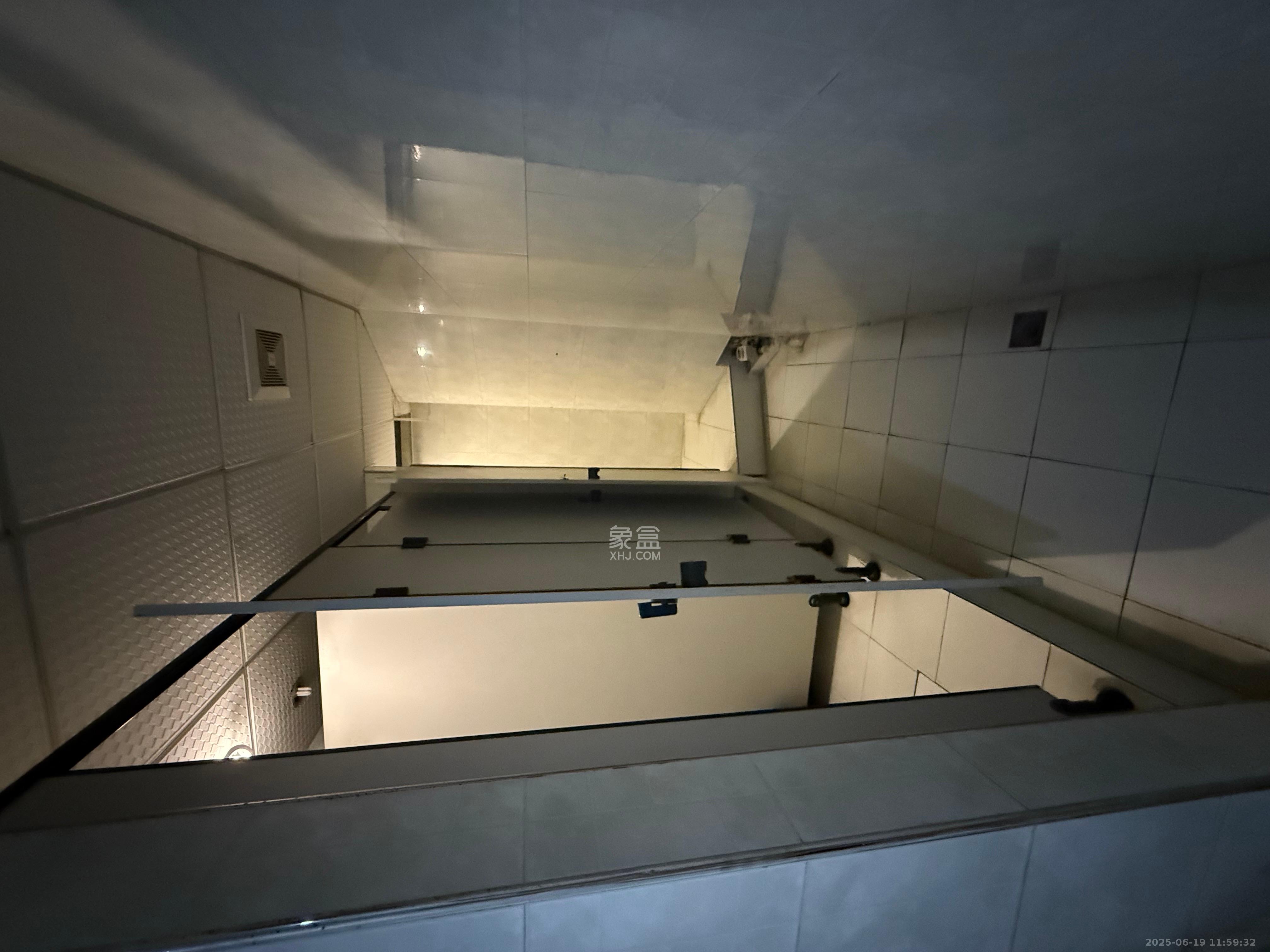 上城金都 5室2厅2卫 12000.0元/月 上城金都 5室2厅2卫 12000.0元/月室内图