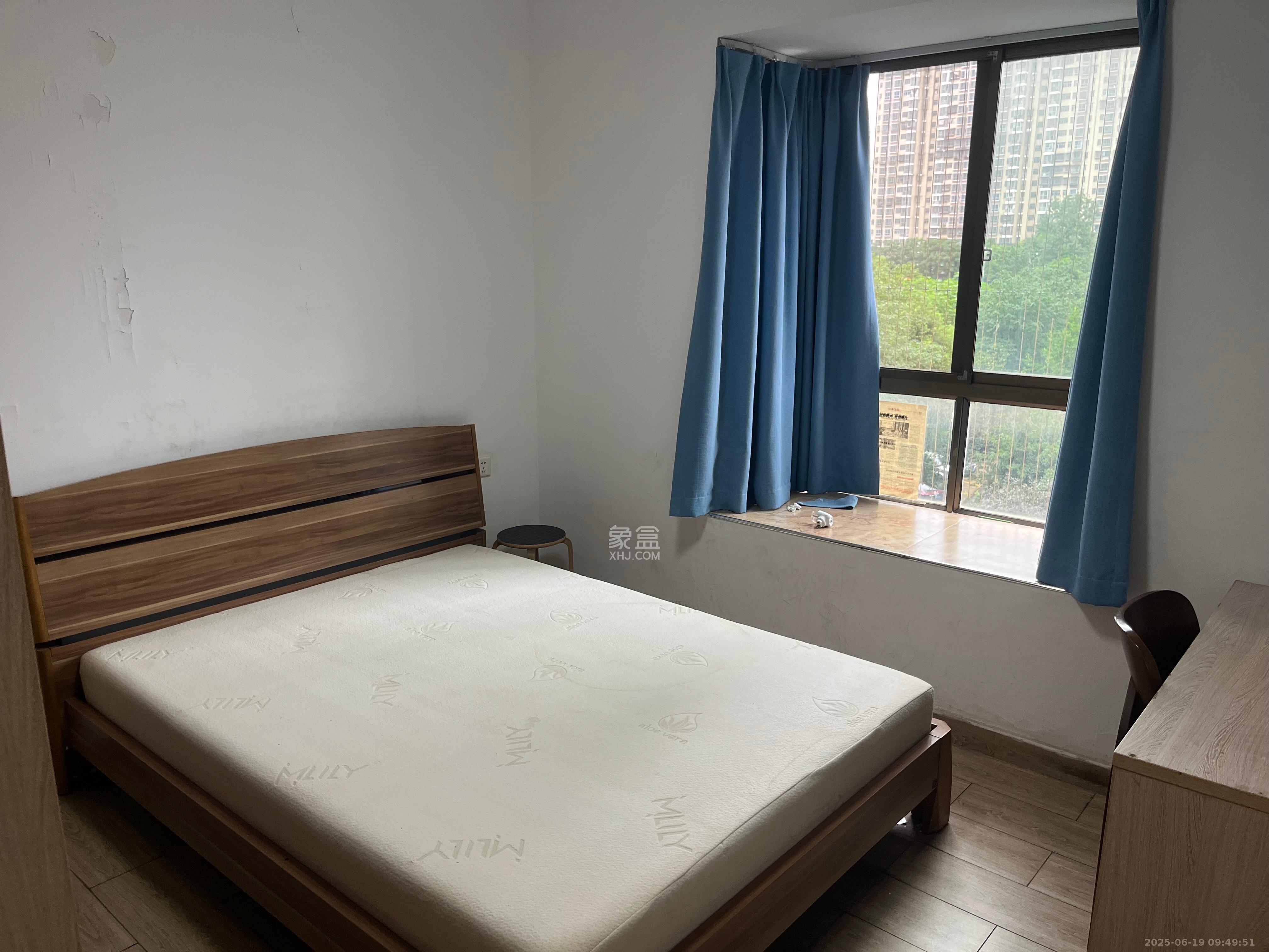 湘翰御舍  2室2厅1卫   2300.00元/月室内图