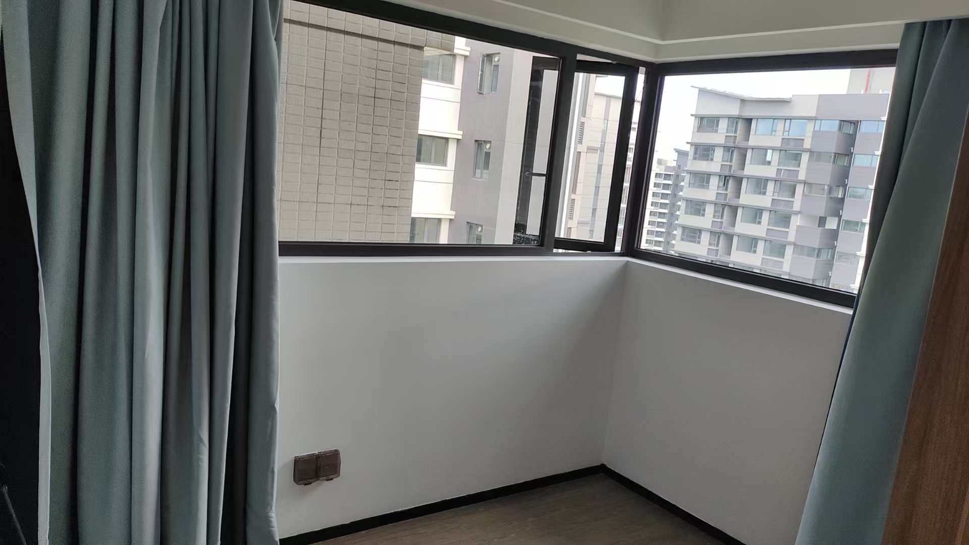 千江悦 3室2厅2卫 2600.0元/月 千江悦 3室2厅2卫 2600.0元/月室内图