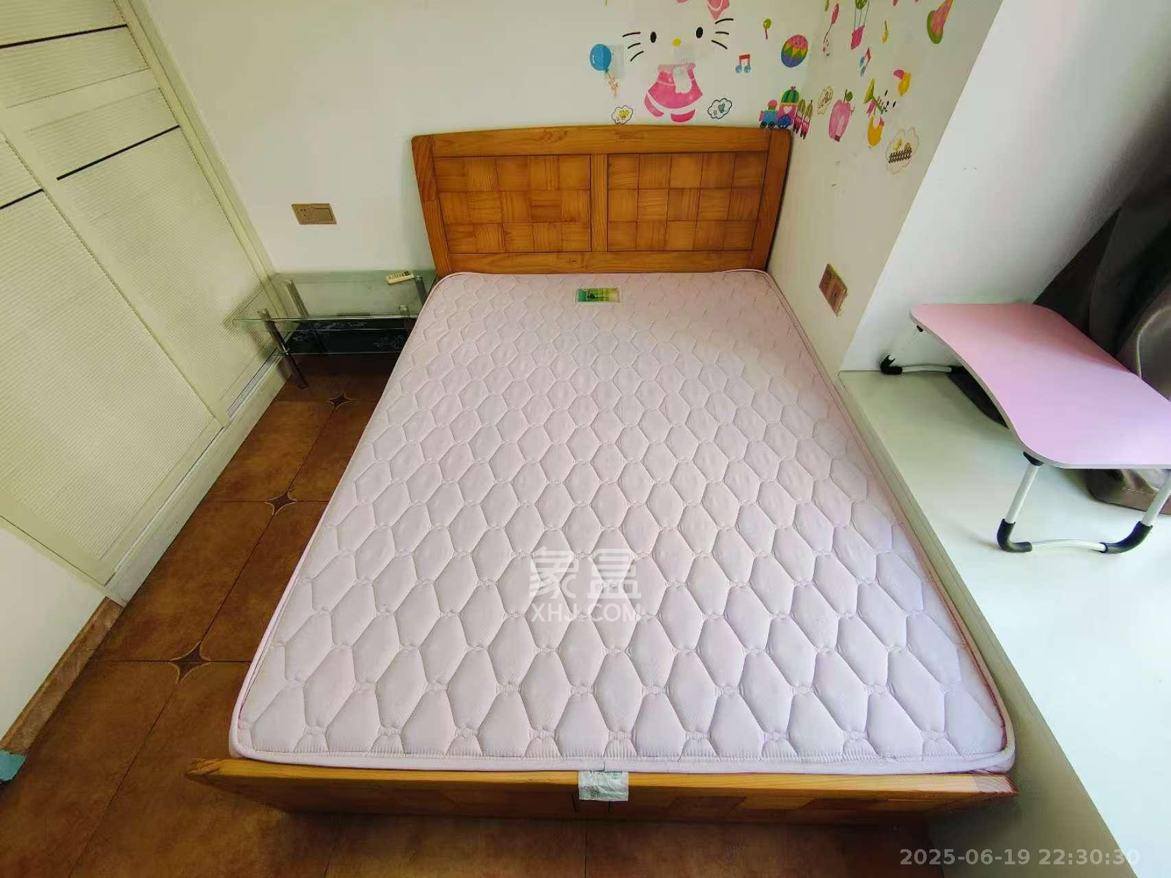 中建芙蓉工社  2室1厅1卫   1400.00元/月室内图