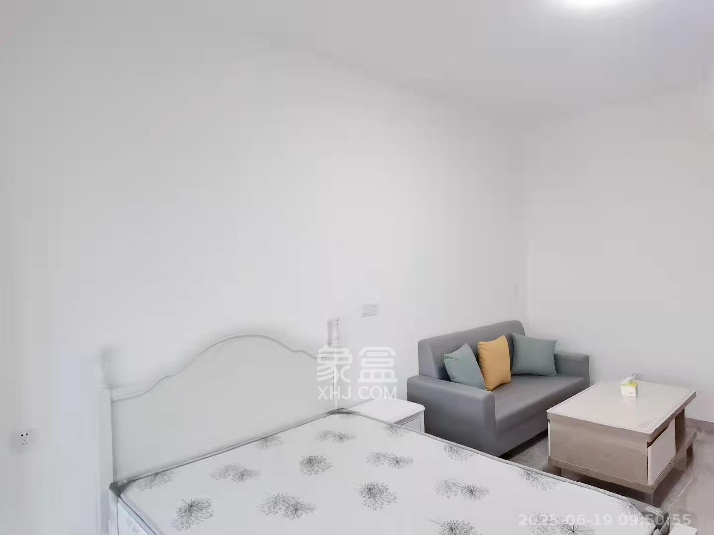 裕天国际商汇中心 1室0厅0卫 1400.0元/月 裕天国际商汇中心 1室0厅0卫 1400.0元/月室内图