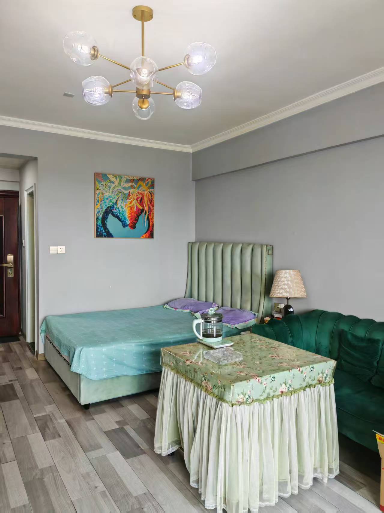 盛世时代广场 1室1厅1卫 1300.0元/月 盛世时代广场 1室1厅1卫 1300.0元/月室内图