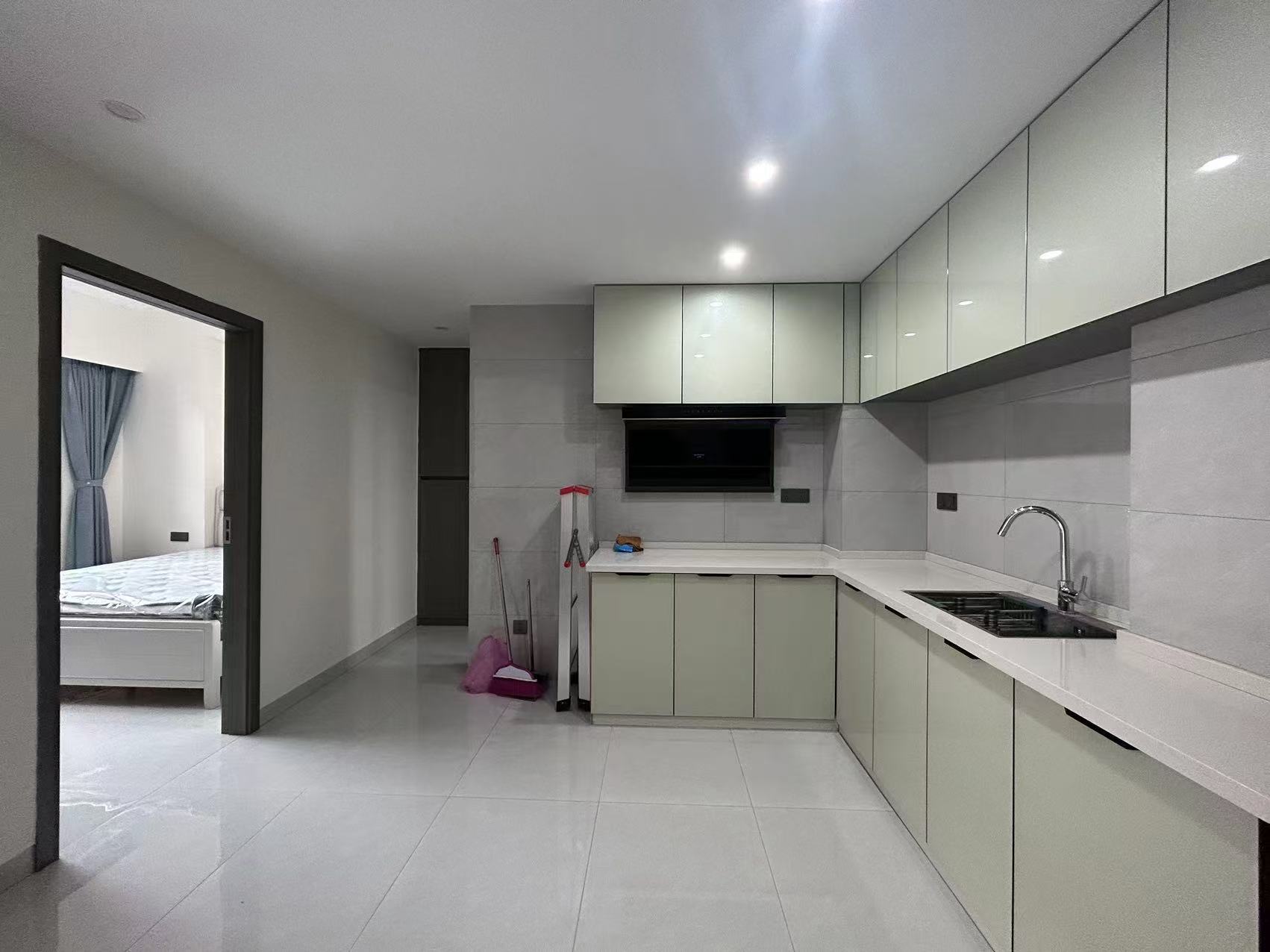 融冠乐城 2室2厅1卫 2400.0元/月 融冠乐城 2室2厅1卫 2400.0元/月室内图