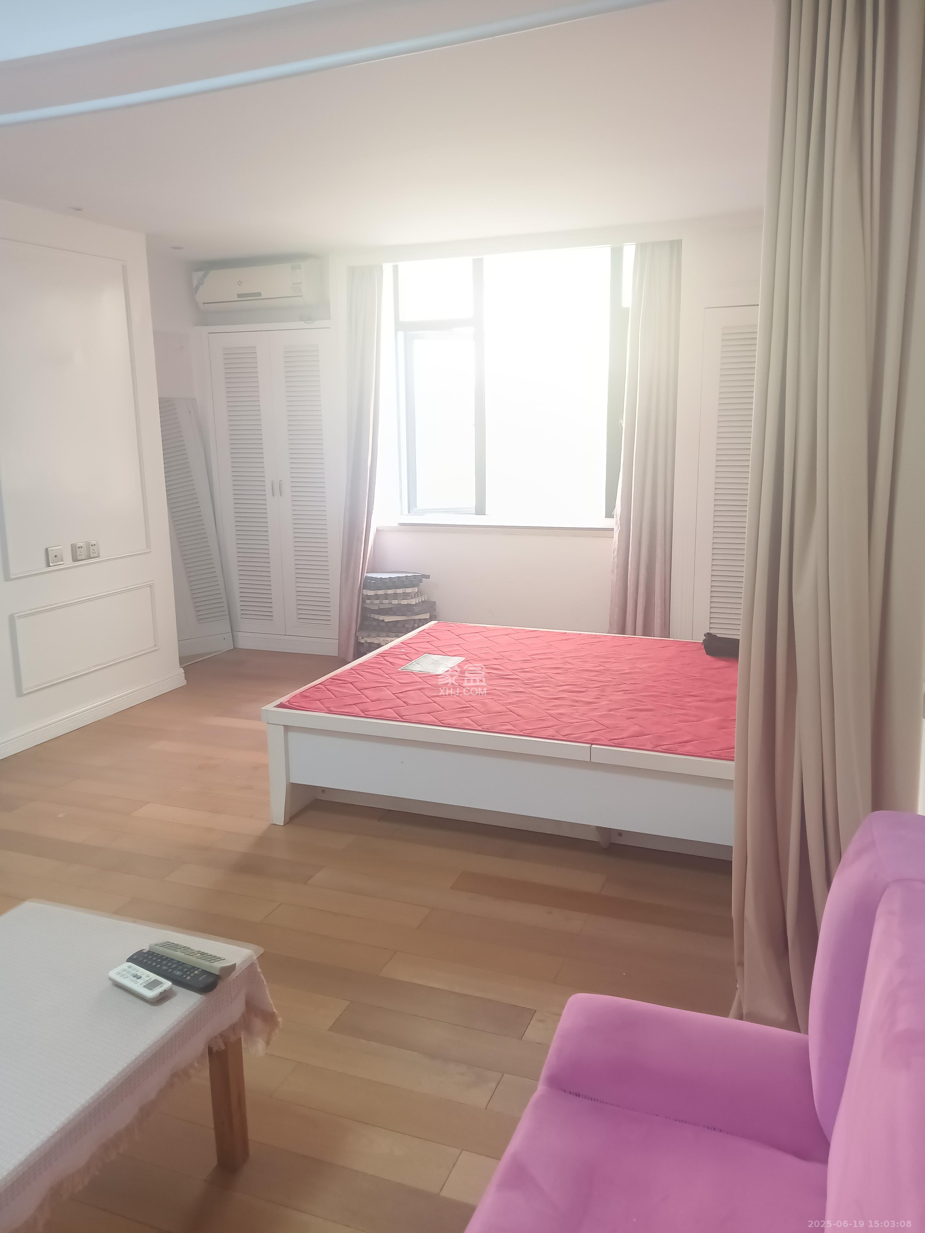 沁园春御院 1室1厅1卫 1700.0元/月 沁园春御院 1室1厅1卫 1700.0元/月室内图