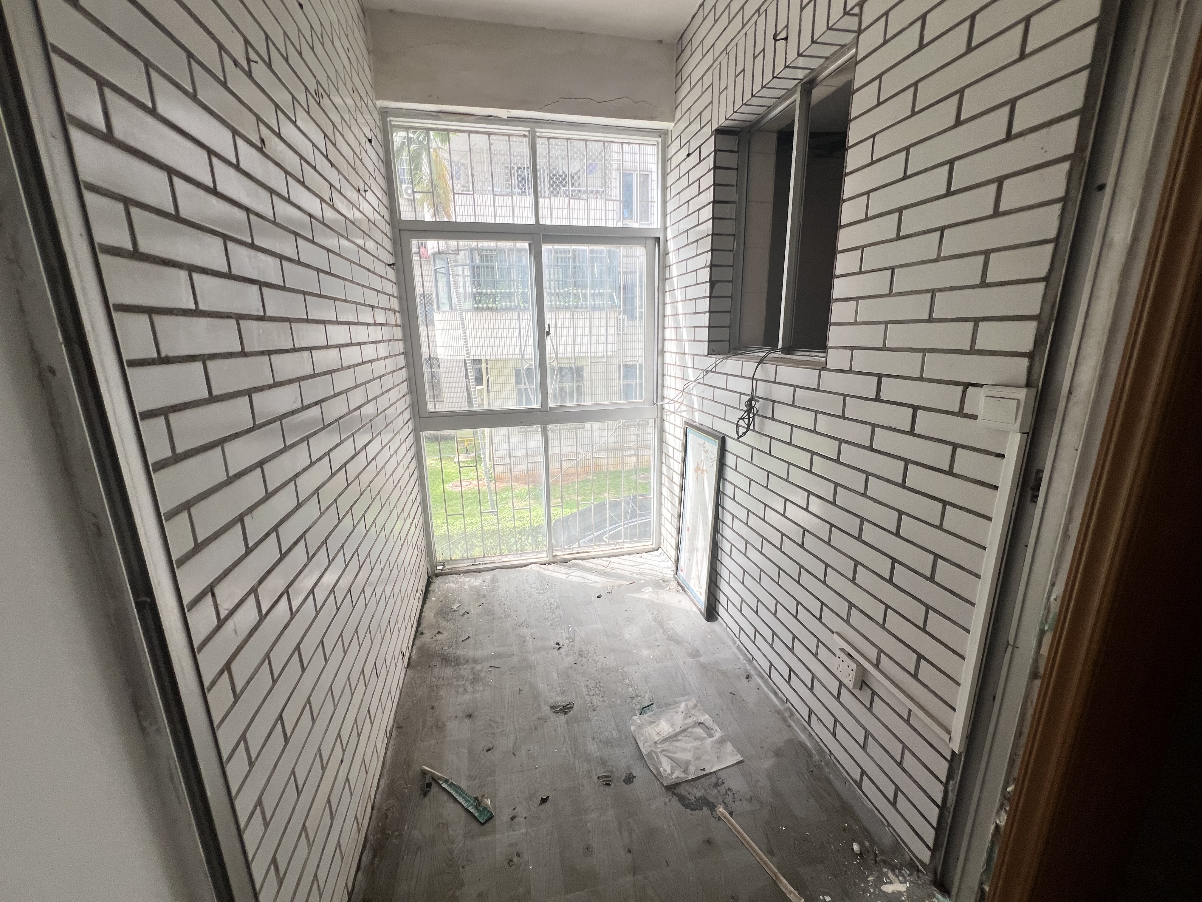 九都大厦 12室2厅3卫 25000.0元/月 九都大厦 12室2厅3卫 25000.0元/月室内图