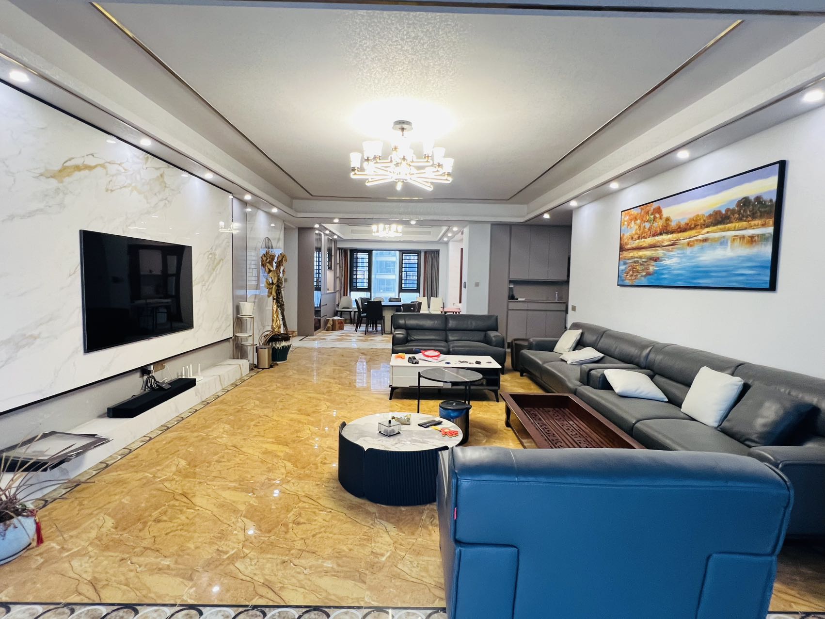 碧桂园 5室2厅3卫 210.0万 碧桂园 5室2厅3卫 210.0万室内图