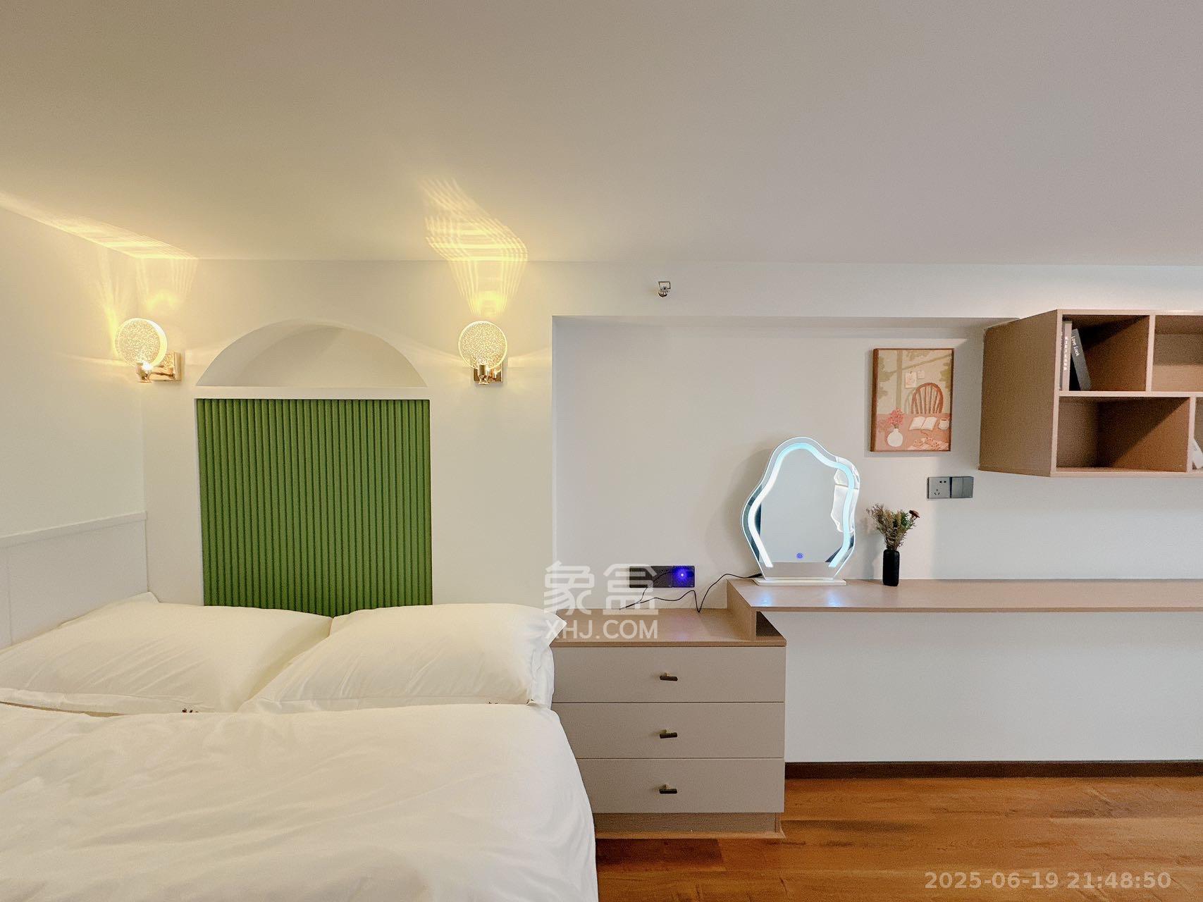 卓越中寰  2室1厅1卫    2500.0元/月 卓越中寰  2室1厅1卫    2500.0元/月室内图