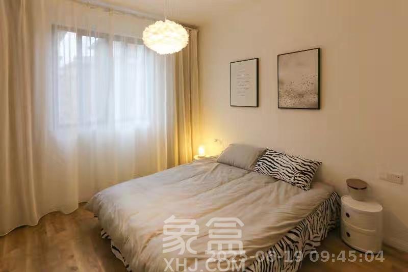 澳海月亮湾  2室2厅1卫   2100.00元/月室内图