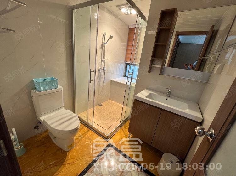 碧桂园威尼斯城  3室2厅2卫    3200.0元/月 碧桂园威尼斯城  3室2厅2卫    3200.0元/月室内图