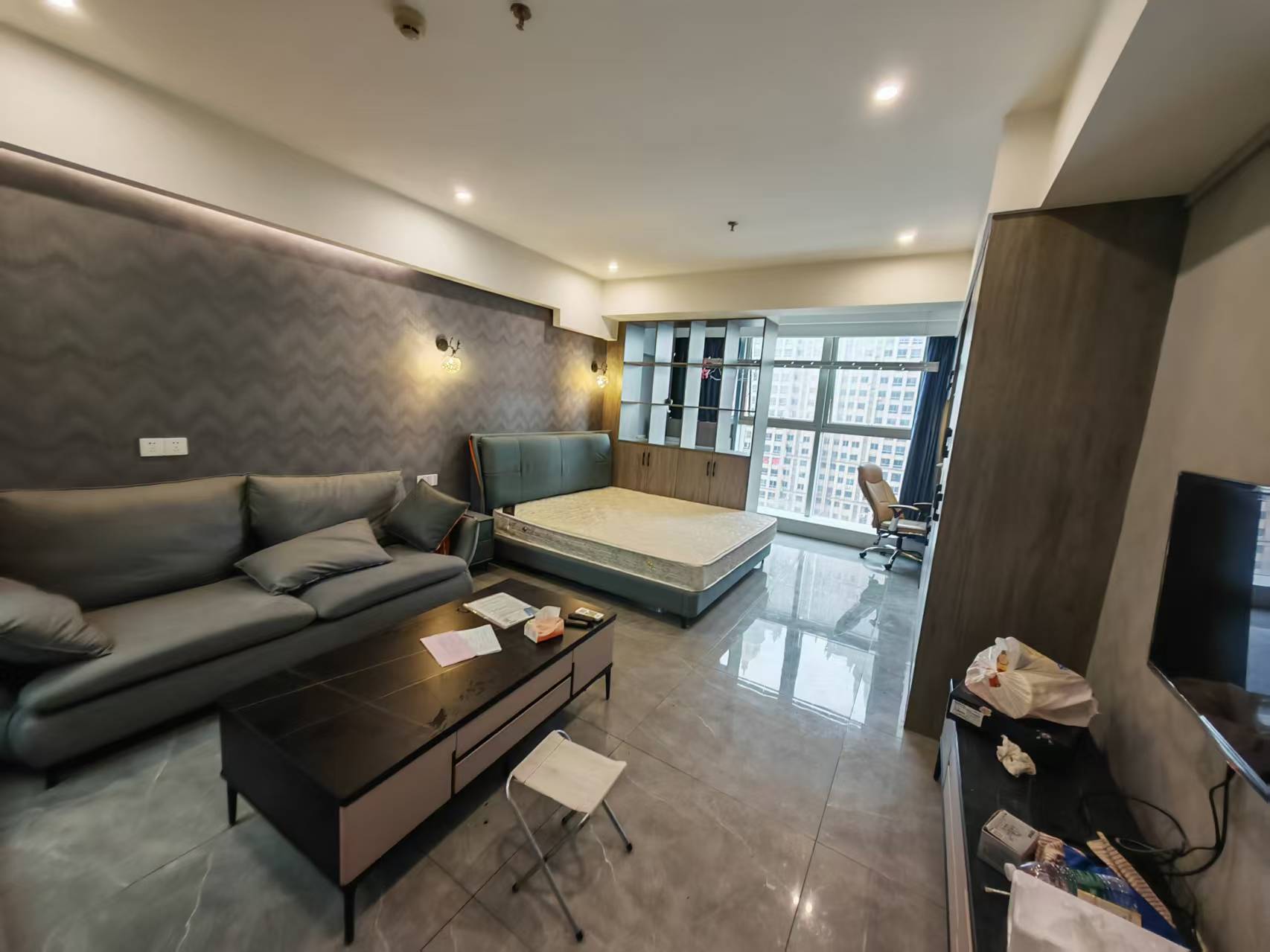 雄森国际 1室1厅1卫 1600.0元/月 雄森国际 1室1厅1卫 1600.0元/月室内图