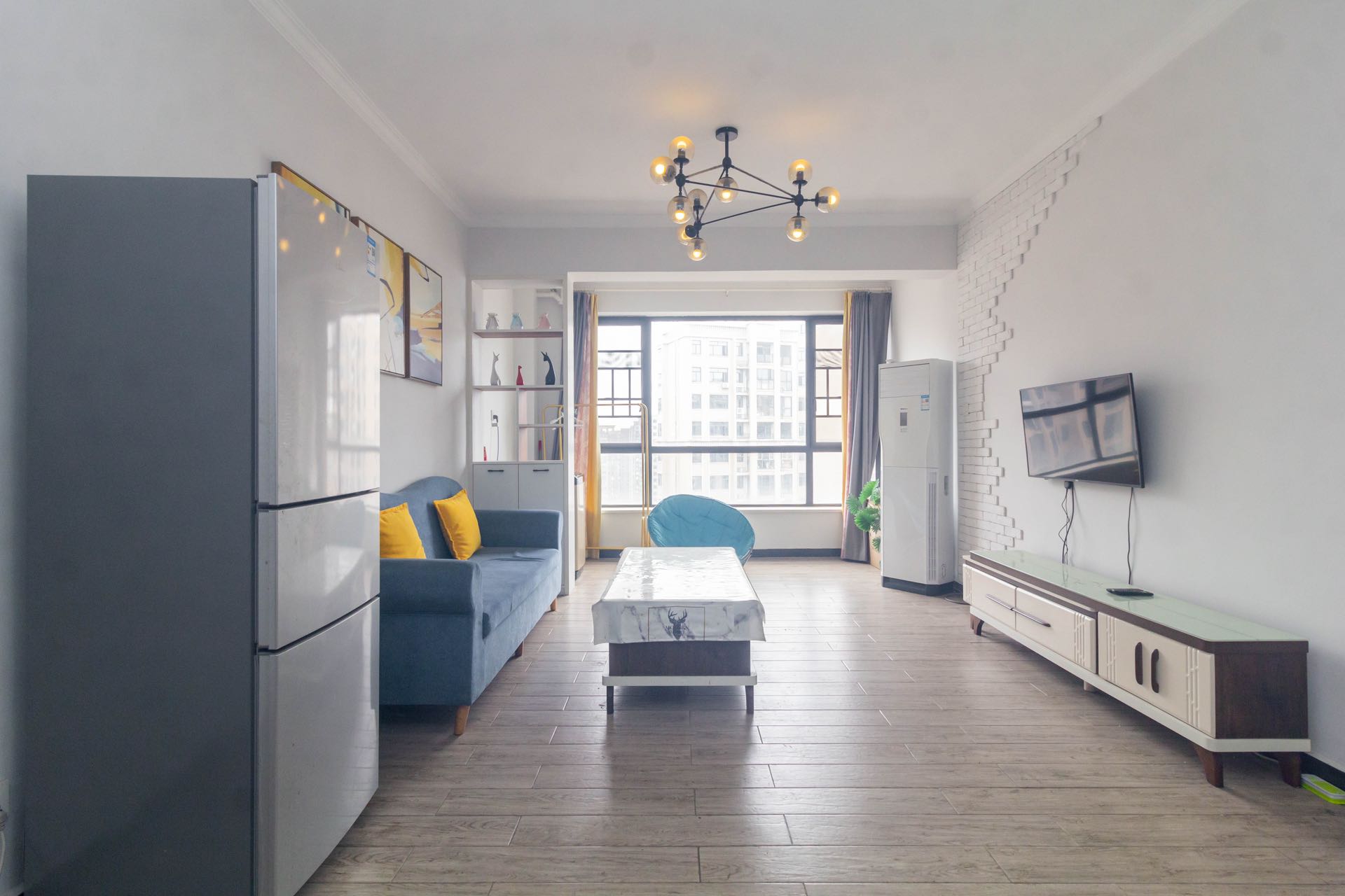 辉煌国际城二期 3室2厅1卫 2800.0元/月 辉煌国际城二期 3室2厅1卫 2800.0元/月户型图