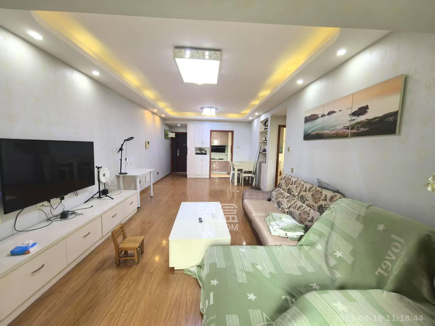 上海城小区 2室2厅1卫 1800.0元/月 上海城小区 2室2厅1卫 1800.0元/月室内图