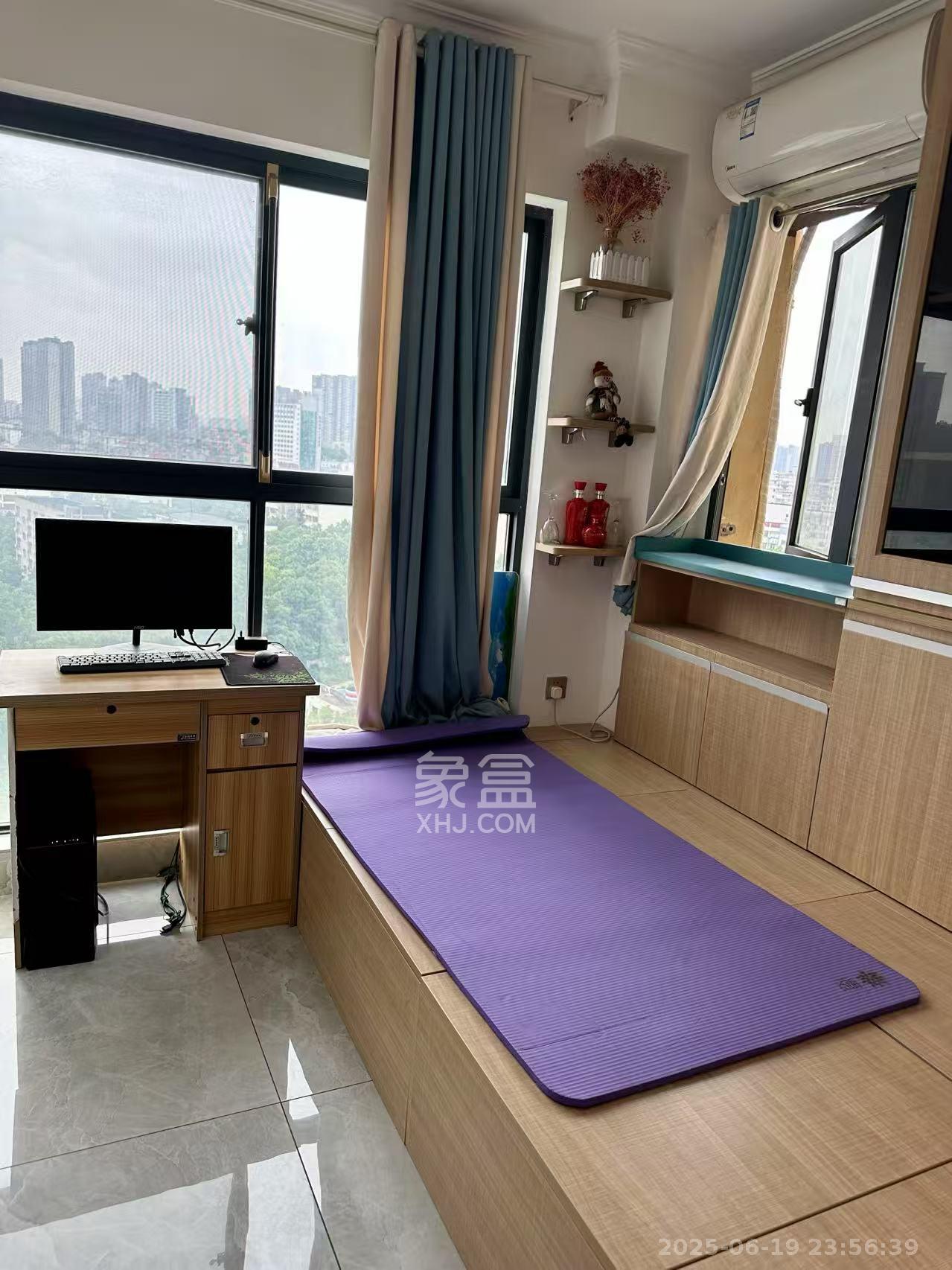 荣盛花语书苑  3室0厅0卫   3300.00元/月室内图