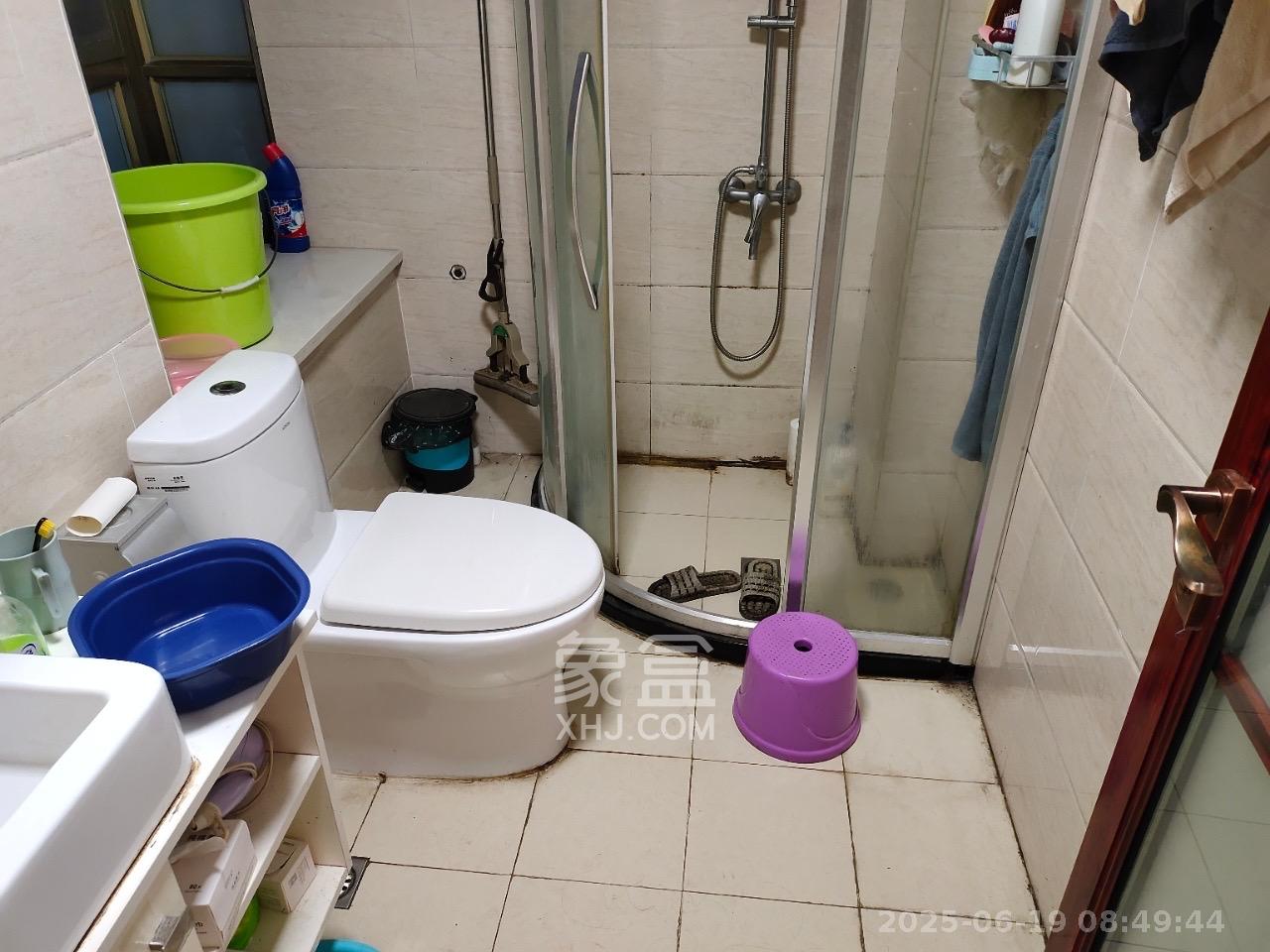 碧桂园威尼斯城 3室2厅1卫 2200.0元/月 碧桂园威尼斯城 3室2厅1卫 2200.0元/月室内图