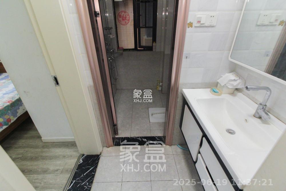 南城印象  3室2厅1卫    2300.0元/月 南城印象  3室2厅1卫    2300.0元/月室内图