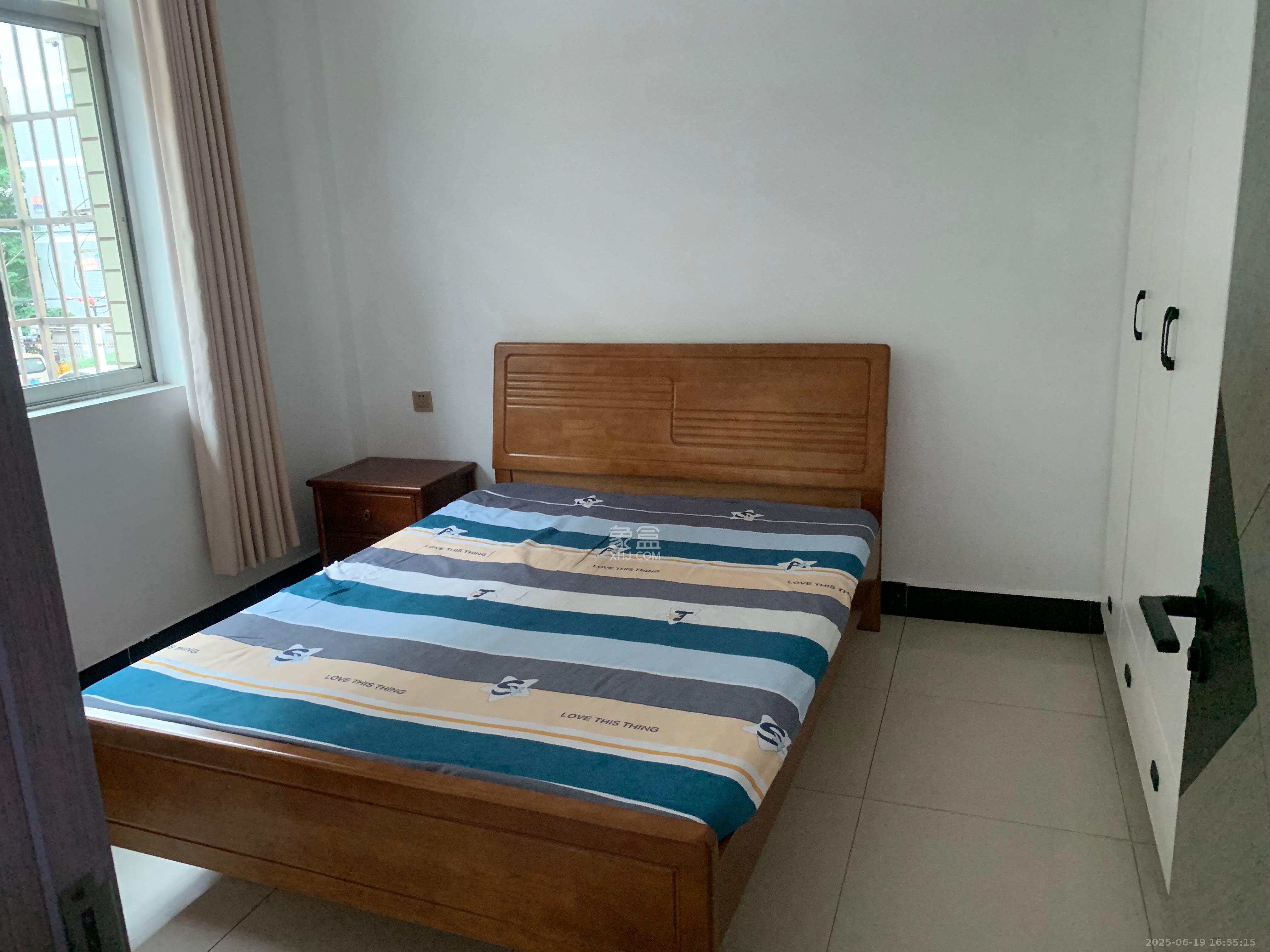 马王堆防水市场(马王堆新合八村安置住宅)  2室2厅1卫    1680.0元/月 马王堆防水市场(马王堆新合八村安置住宅)  2室2厅1卫    1680.0元/月