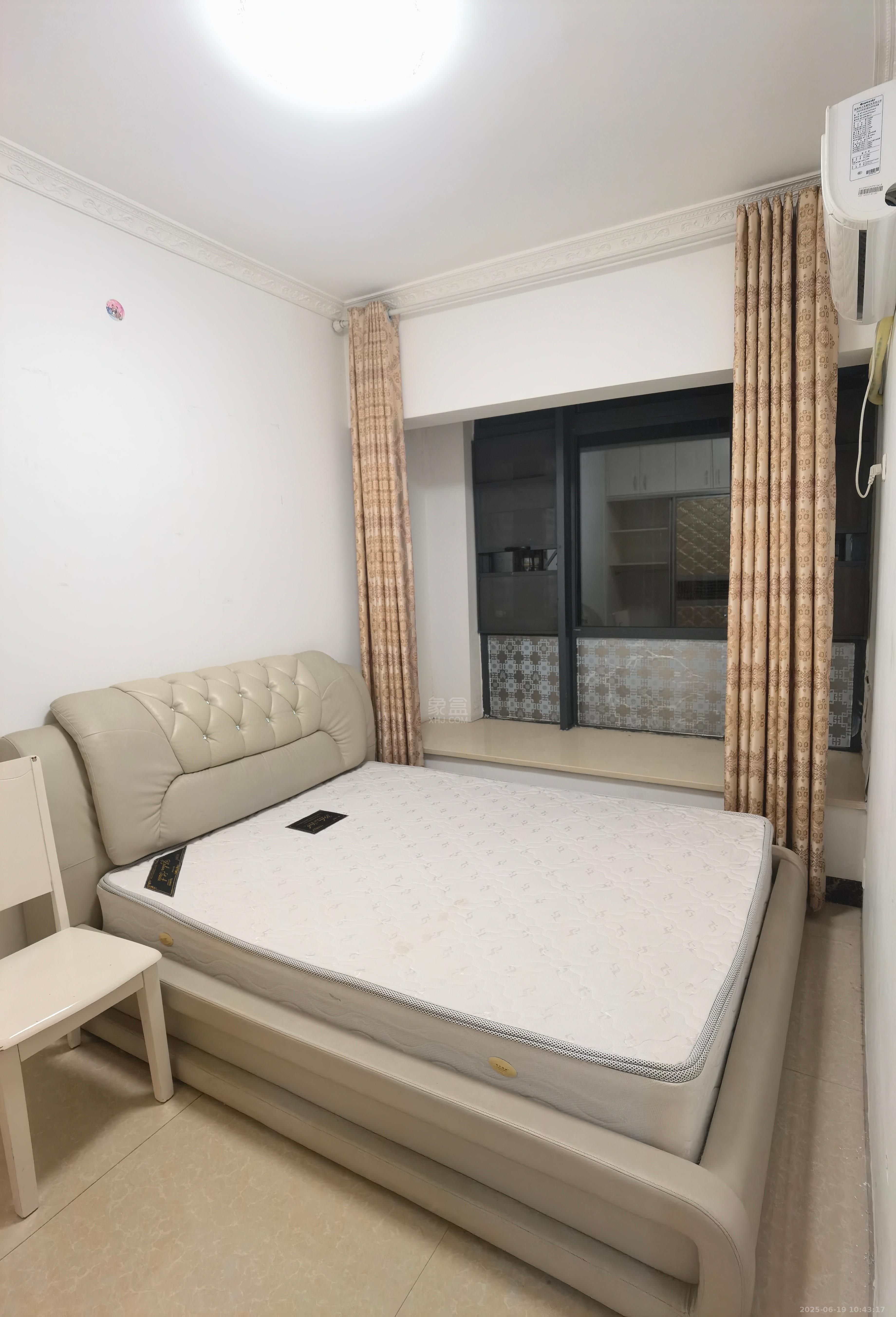 美的城一期 3室2厅2卫 1800.0元/月 美的城一期 3室2厅2卫 1800.0元/月室内图