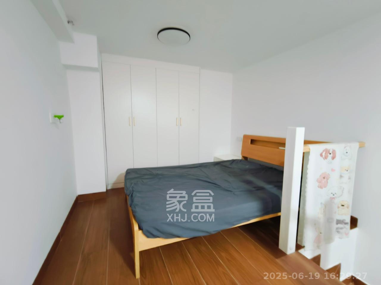 新长海D1站  1室1厅1卫   1650.00元/月室内图