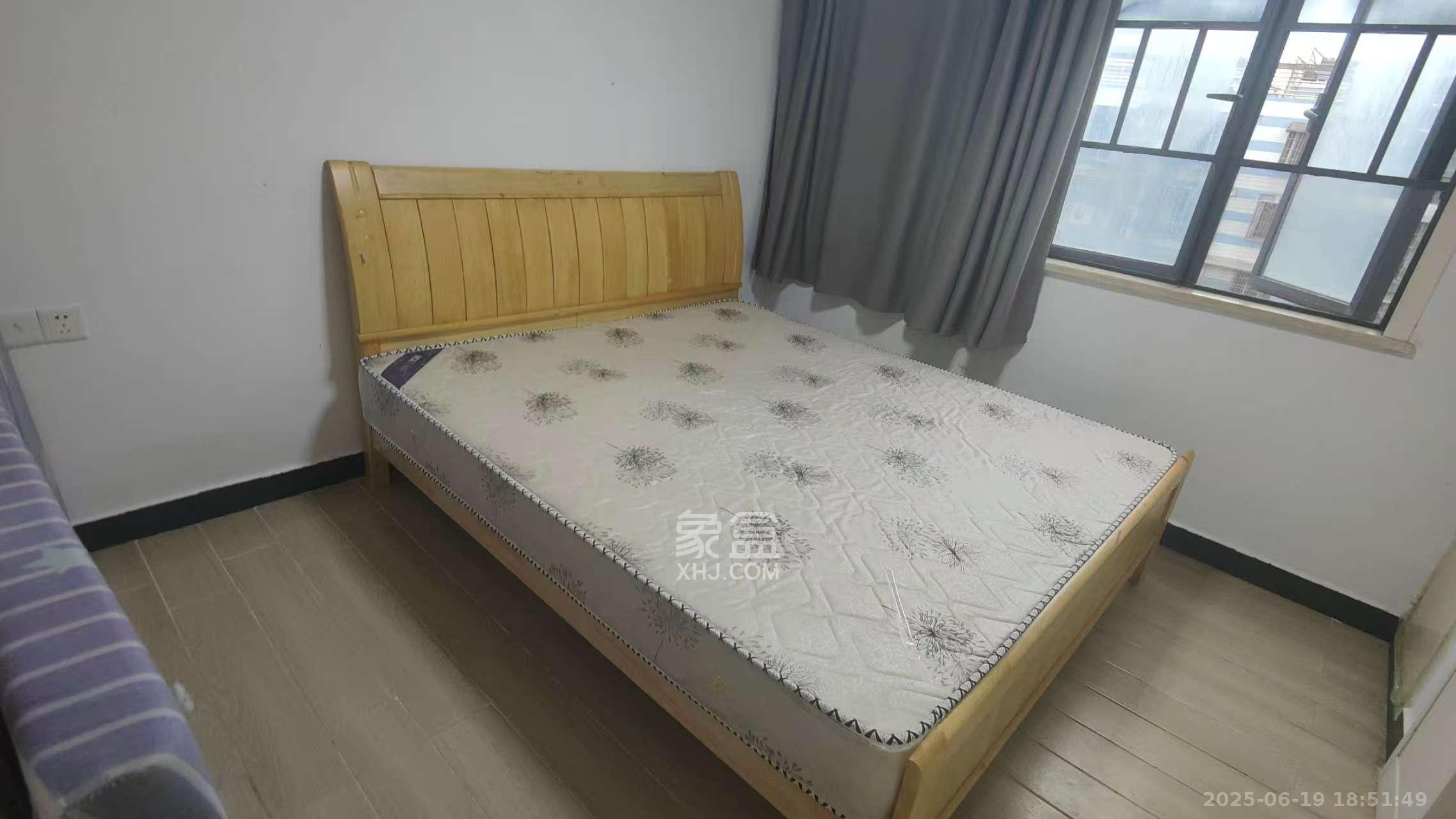印象天心  2室1厅1卫   2500.00元/月室内图