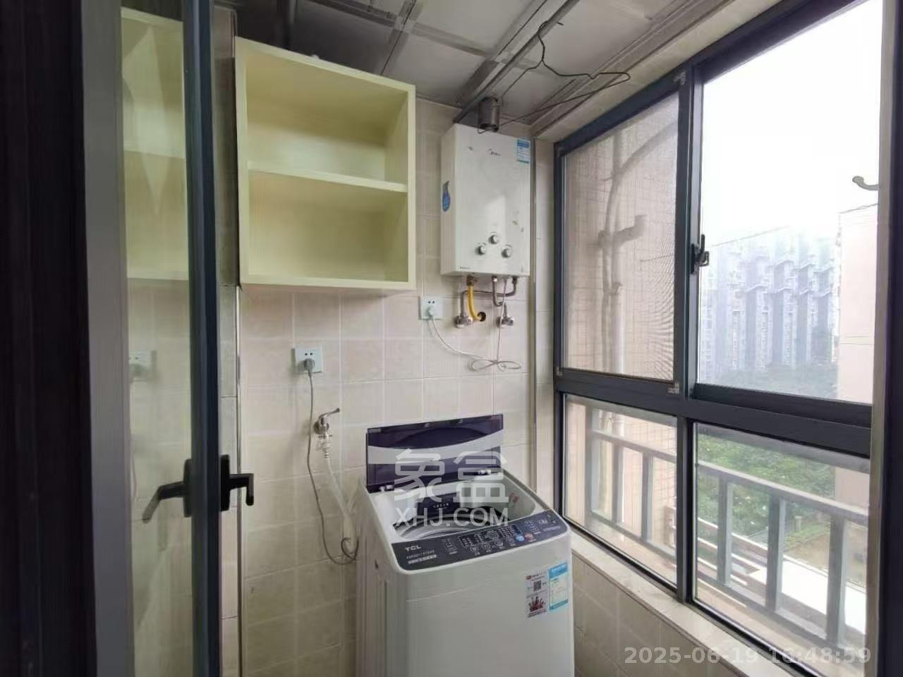 上峰苑(兰亭玥岛) 1室1厅1卫 1500.0元/月 上峰苑(兰亭玥岛) 1室1厅1卫 1500.0元/月室内图