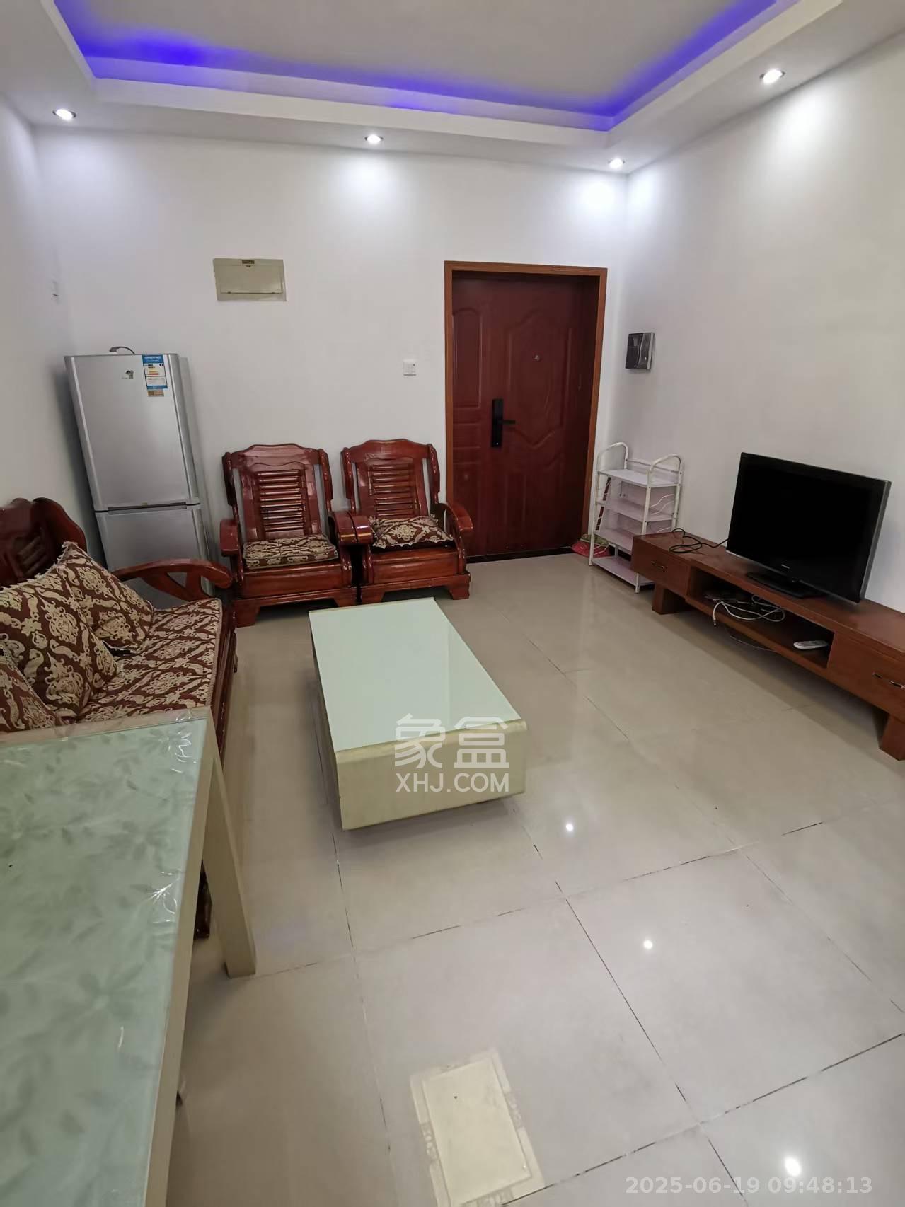 湘江世纪城映江苑 1室1厅1卫 1600.00元/月 湘江世纪城映江苑 1室1厅1卫 1600.00元/月室内图