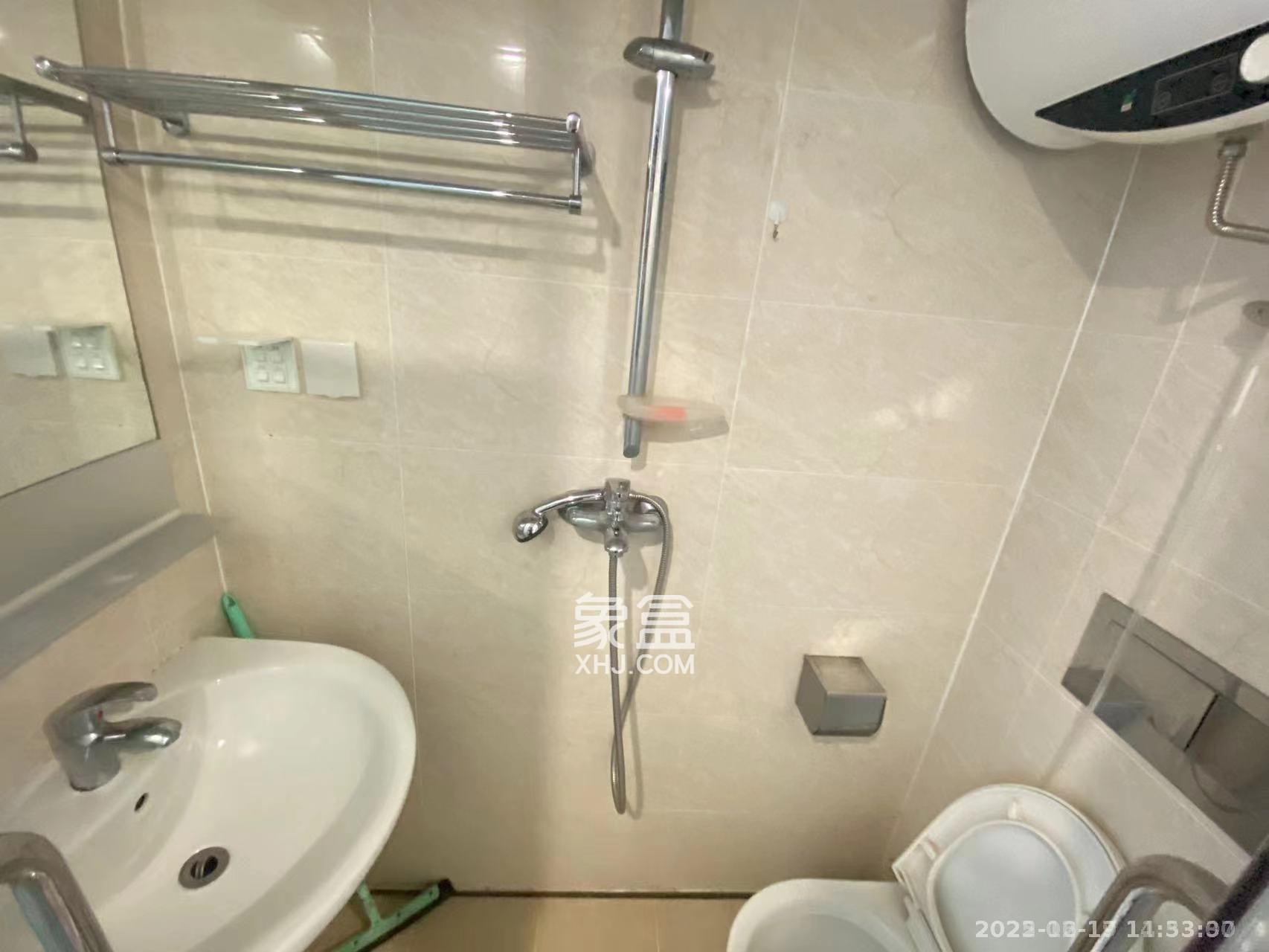 万科金域缇香 1室1厅1卫 1500.0元/月 万科金域缇香 1室1厅1卫 1500.0元/月室内图