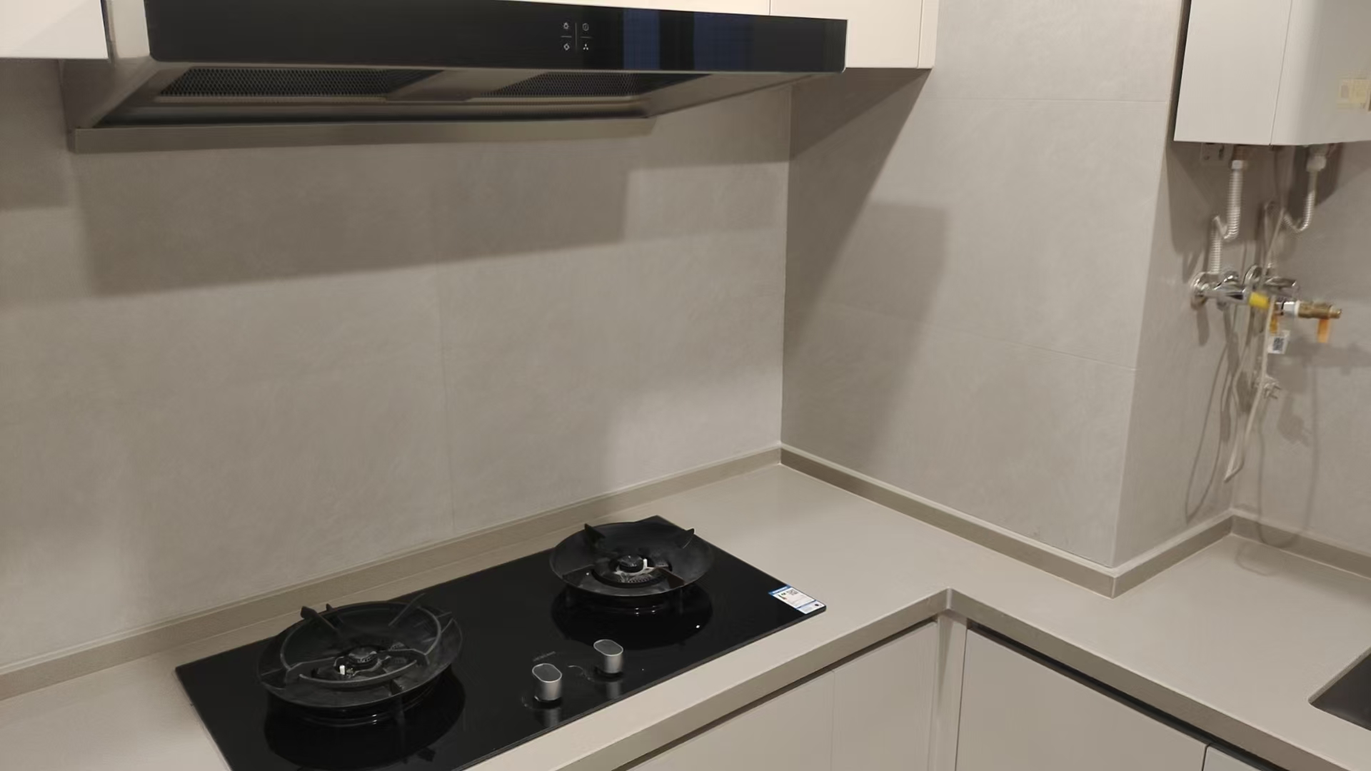 千江悦 3室2厅2卫 2600.0元/月 千江悦 3室2厅2卫 2600.0元/月室内图