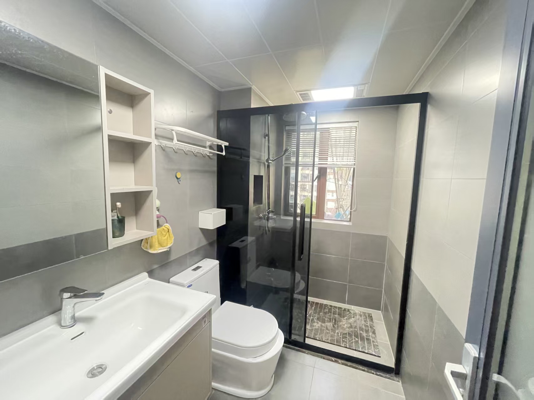 金轮津桥华府 4室2厅2卫 86.8万 金轮津桥华府 4室2厅2卫 86.8万室内图