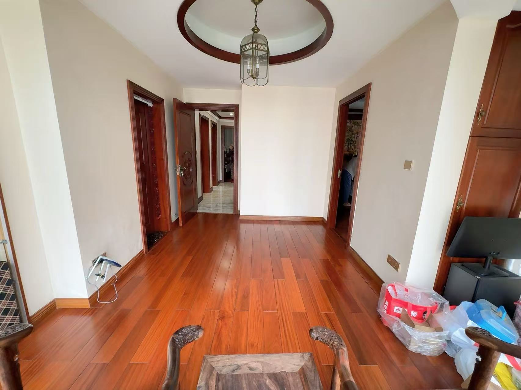 庐山春天早安华晨 4室2厅2卫 105.0万 庐山春天早安华晨 4室2厅2卫 105.0万室内图