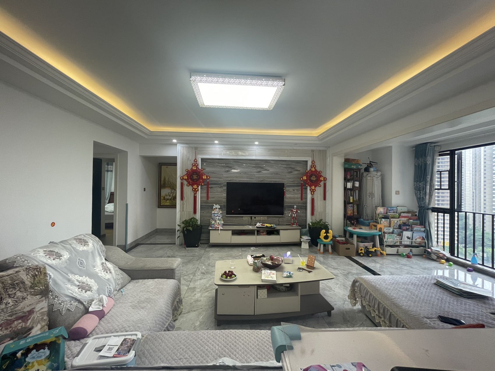 蓝溪谷  4室2厅3卫    107.0万 蓝溪谷  4室2厅3卫    107.0万