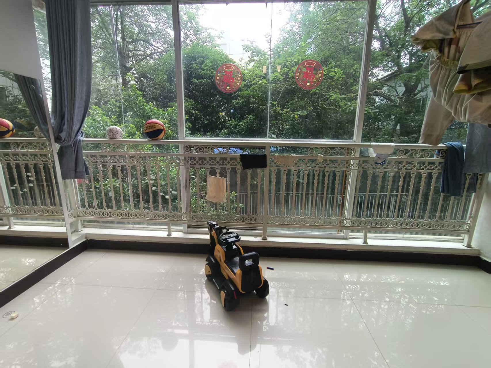 国脉家园 4室2厅2卫 80.0万 国脉家园 4室2厅2卫 80.0万室内图