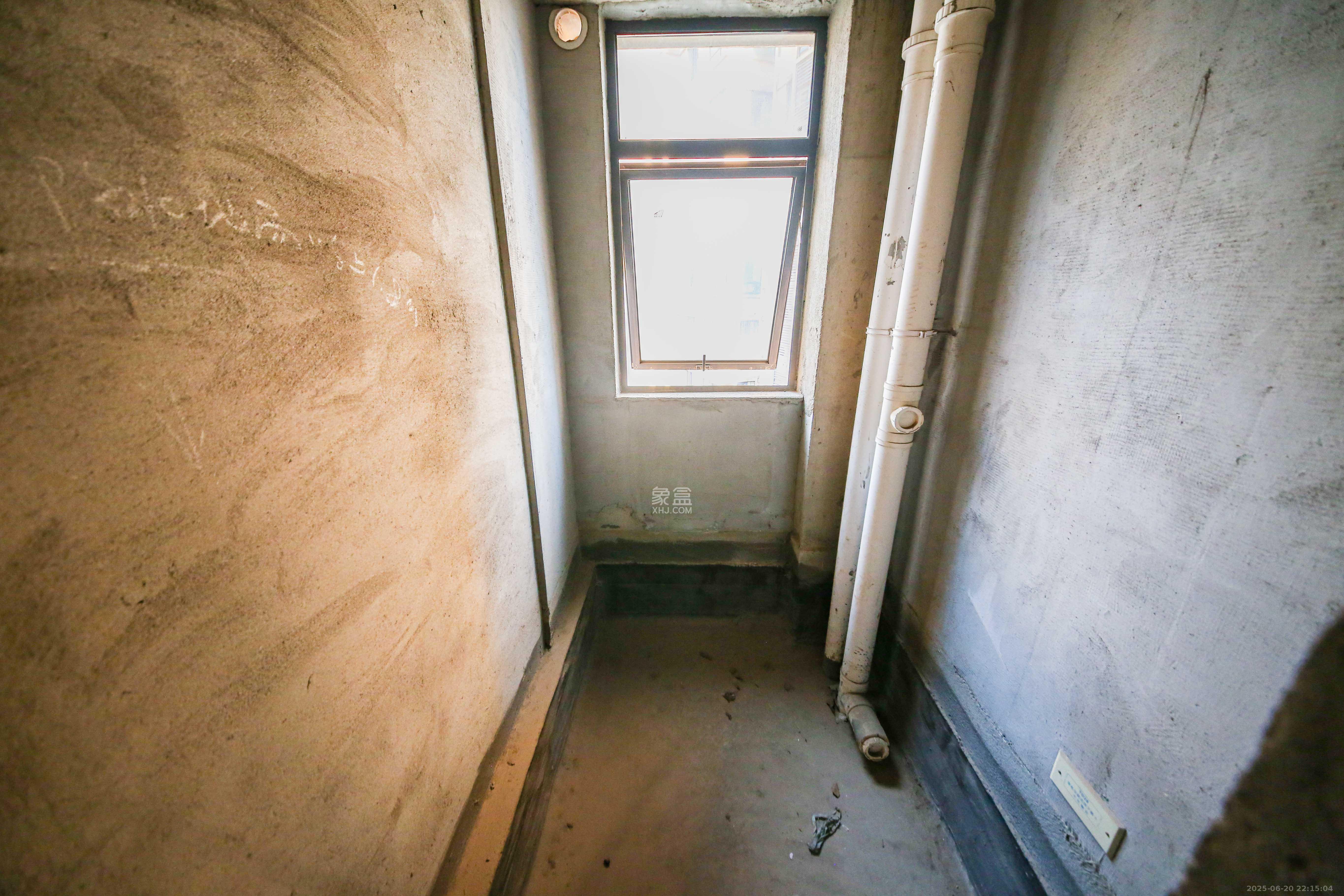 水墨林溪 5室3厅3卫 182.0万 水墨林溪 5室3厅3卫 182.0万卫生间